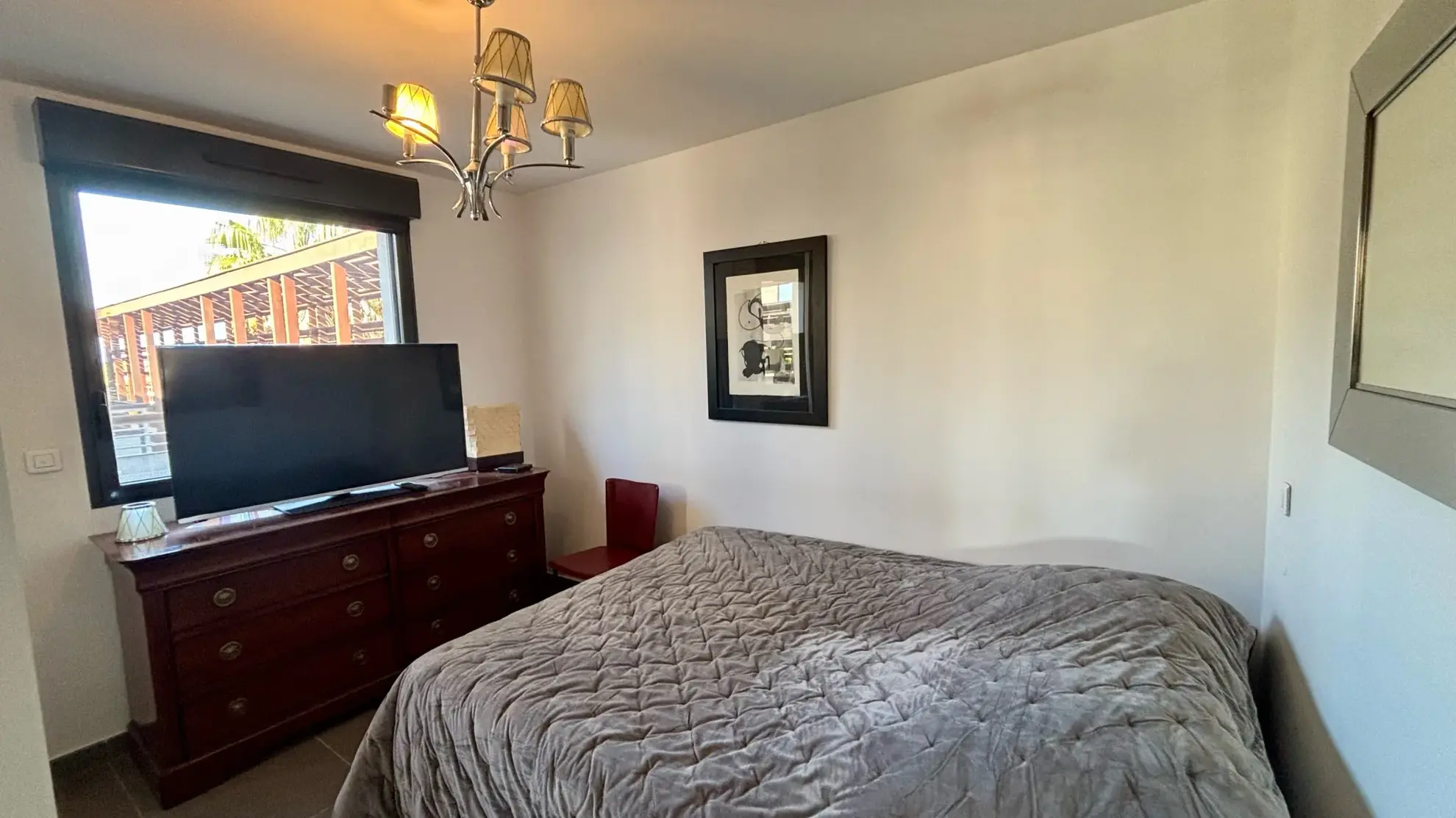 Appartement T3 lumineux avec terrasse et parking à Saint-Cyprien-Plage 