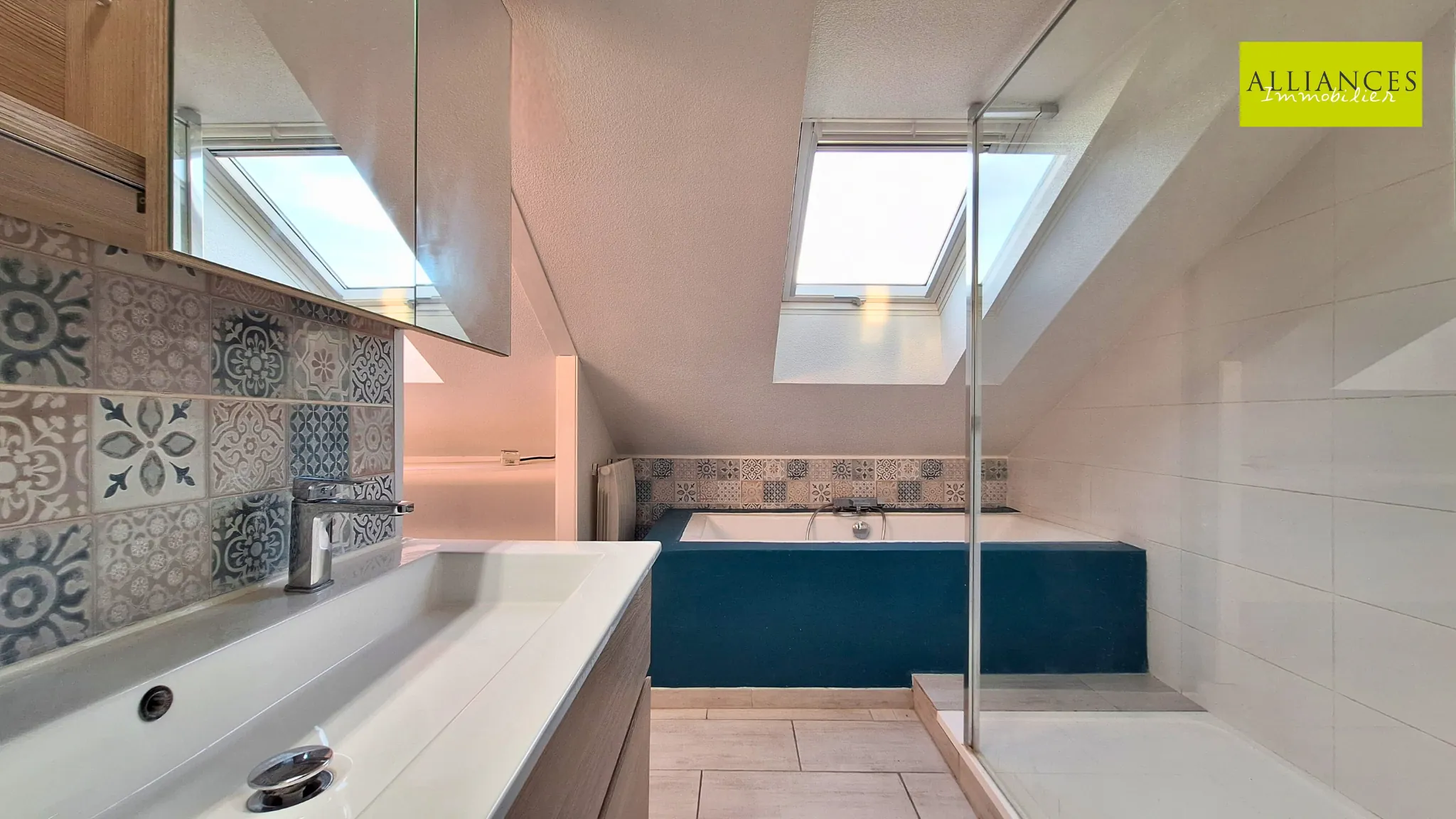 À vendre appartement 3 pièces dernier étage à Mulhouse avec garage et cave