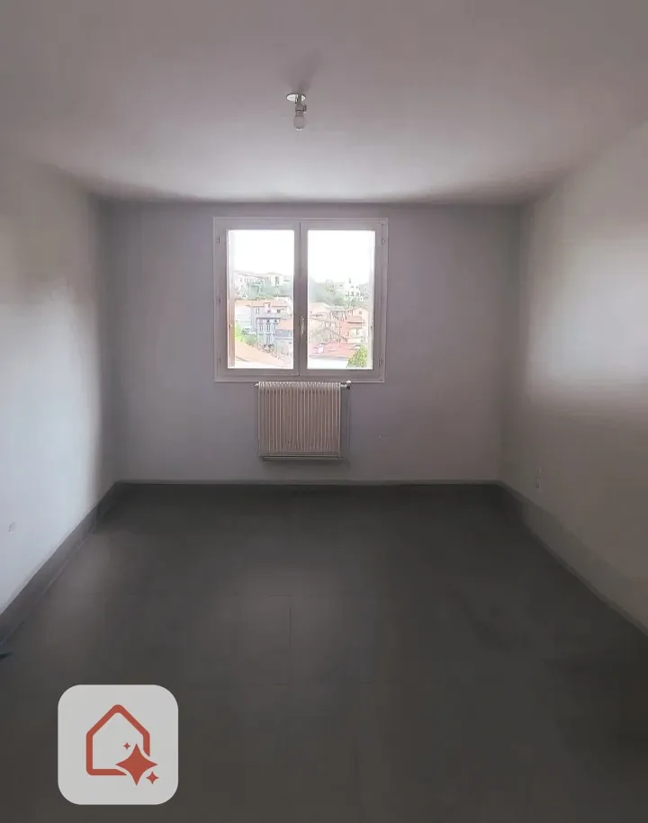 Maison de 130 m² avec T1 indépendant à Sayat, investissement ou résidence 