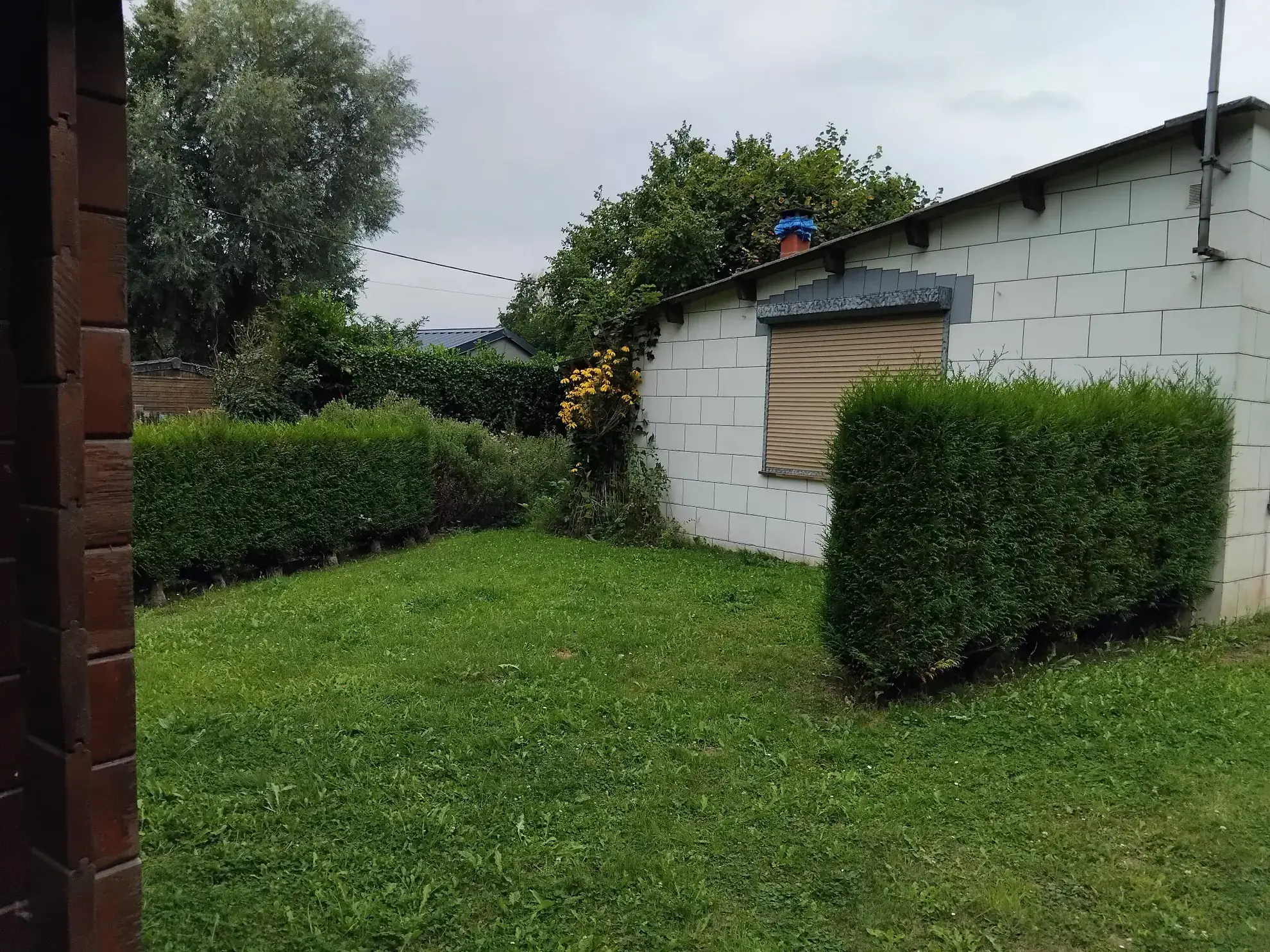 Maison de plain-pied avec étang poissonneux à vendre dans le Pas-de-Calais 