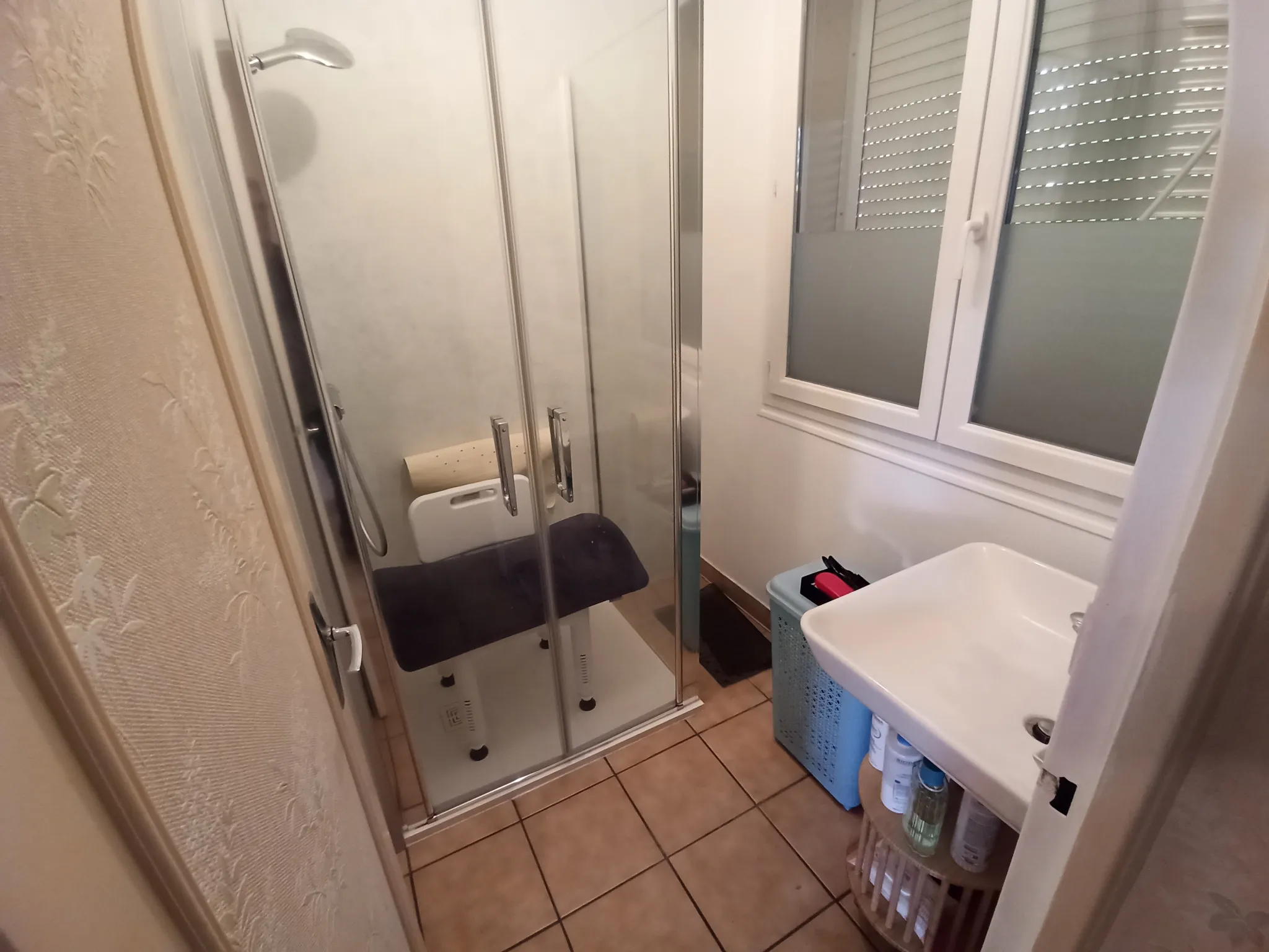 Maison mitoyenne à vendre de 106 m2 avec jardin et garage à Castres 
