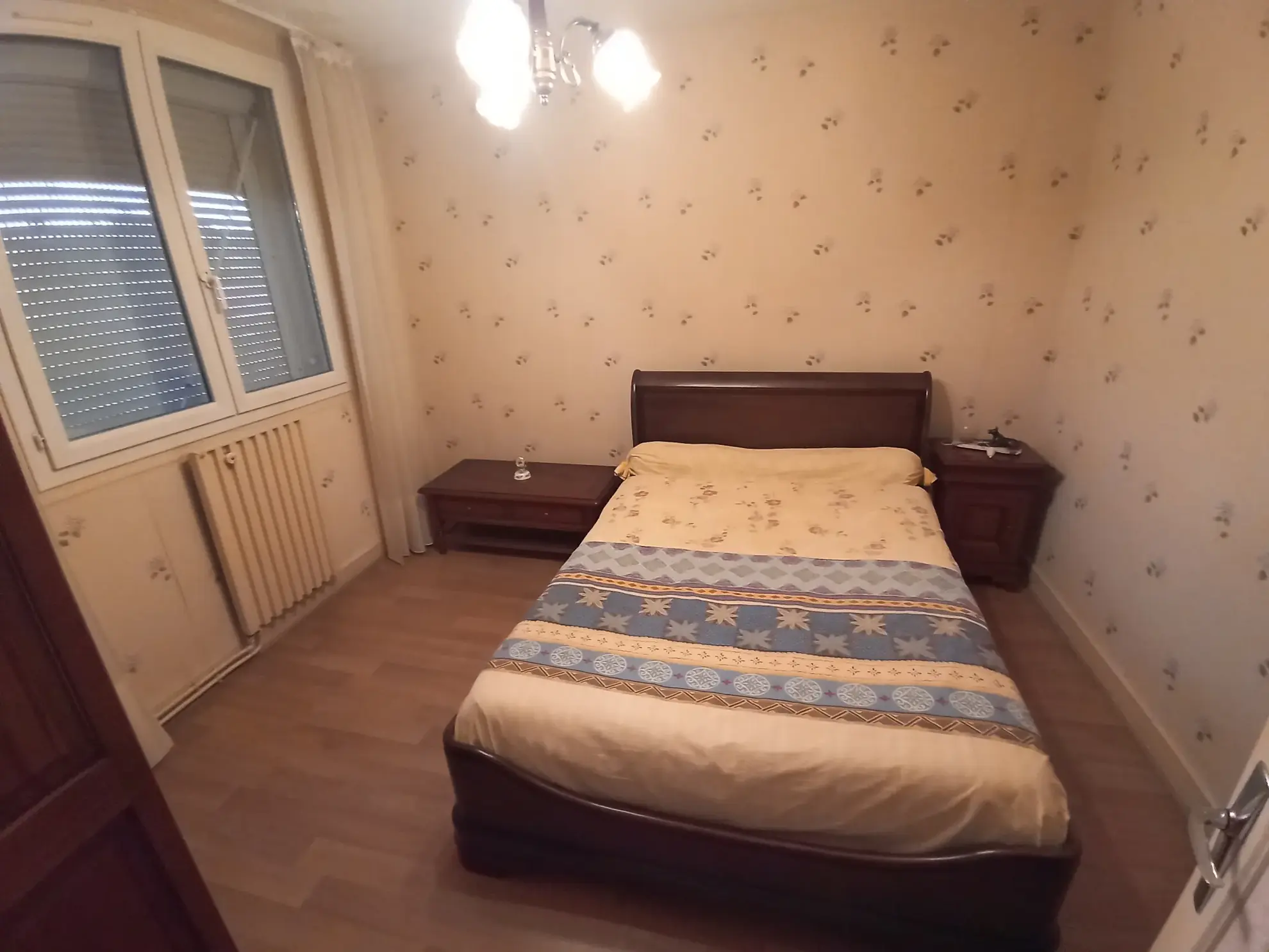 Maison mitoyenne à vendre de 106 m2 avec jardin et garage à Castres 