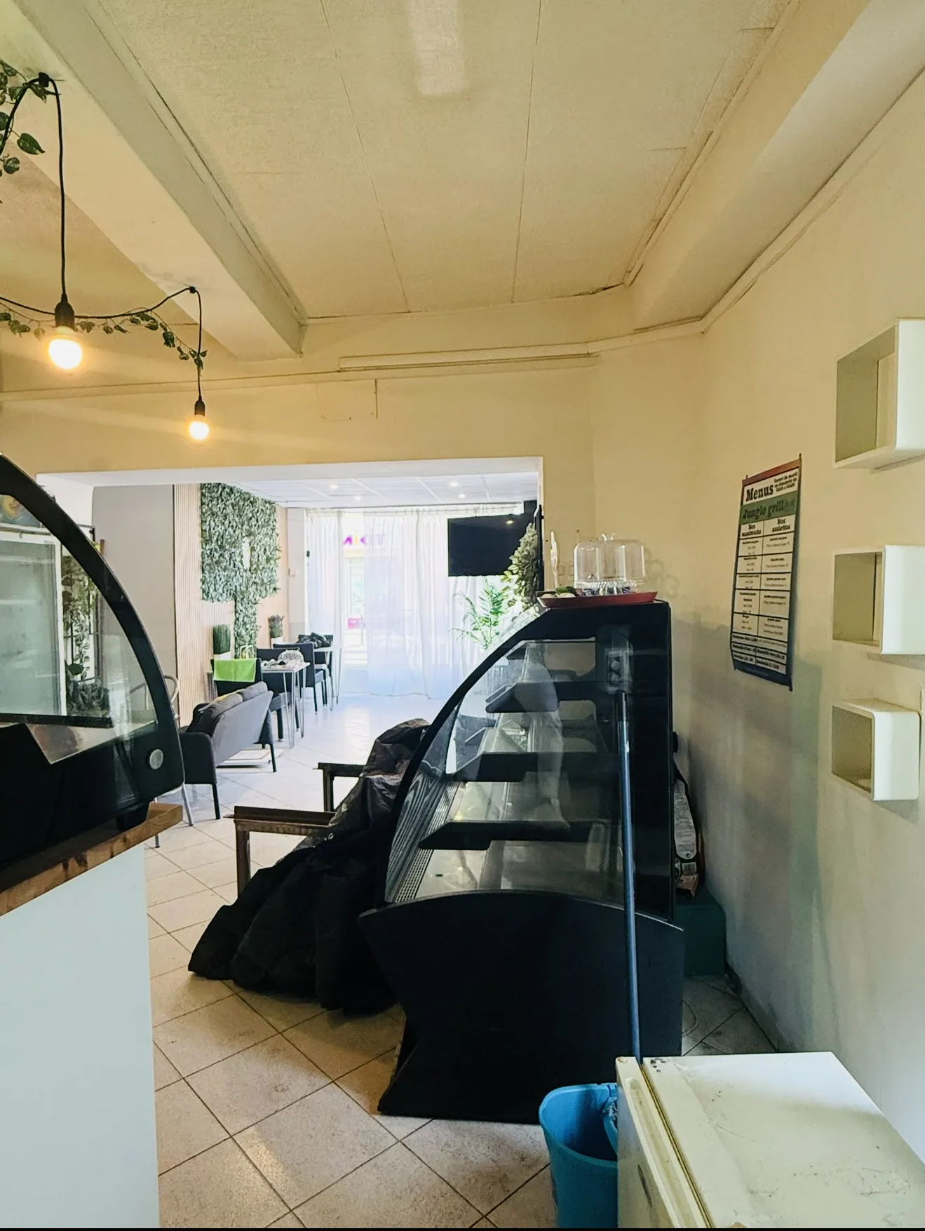 Immeuble mixte à Lunel – Opportunité rare à proximité de Montpellier et Nîmes 