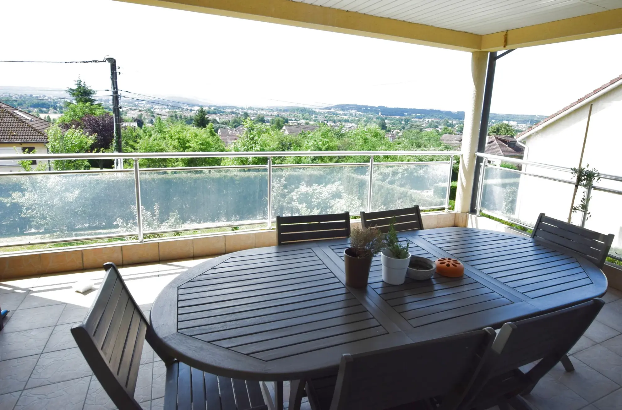 Splendide duplex contemporain de 206 m² avec terrasses et vue panoramique à Taillecourt 