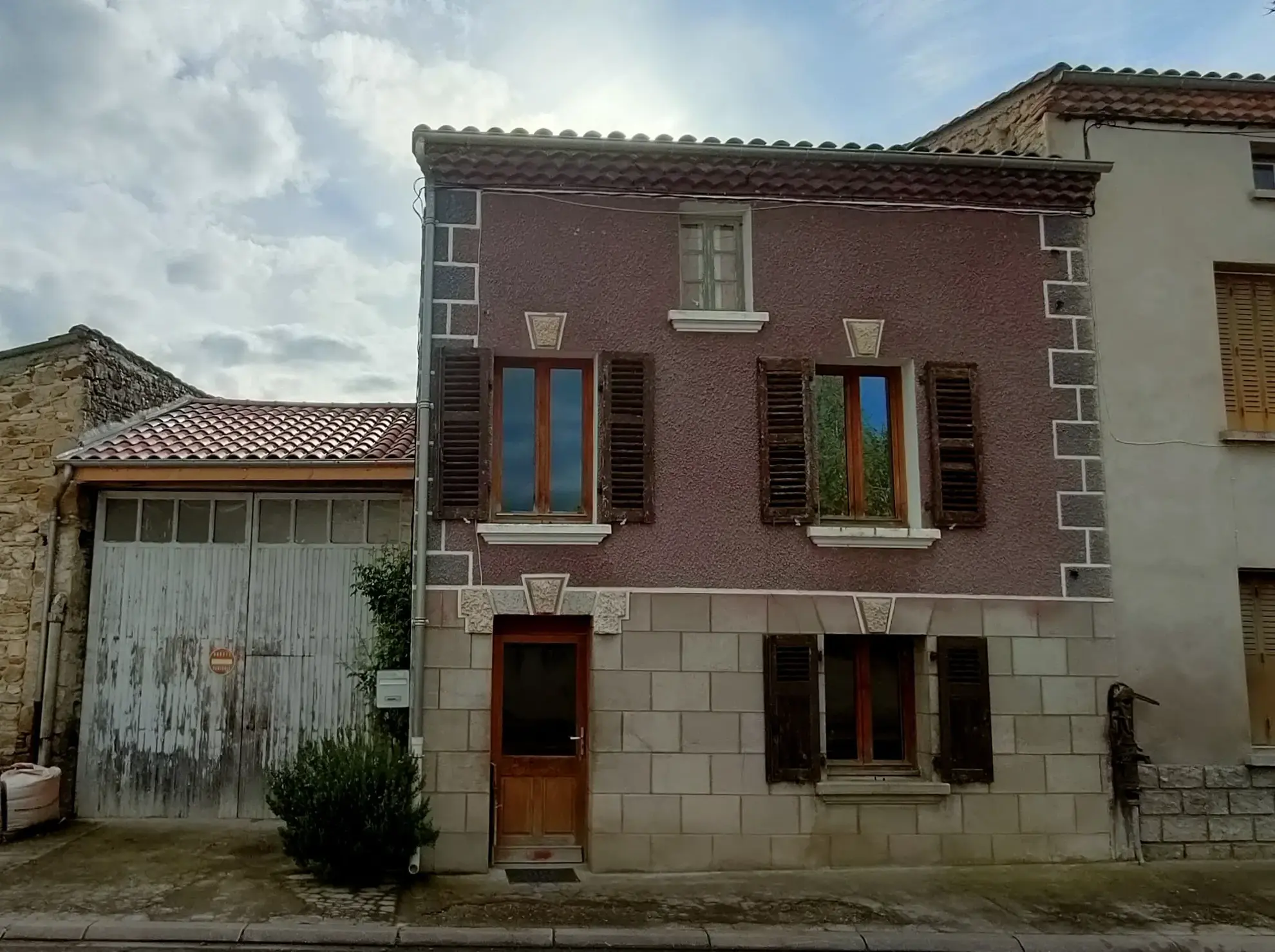 Maison de 87 m² avec cour à Seychalles proche Clermont-Ferrand 