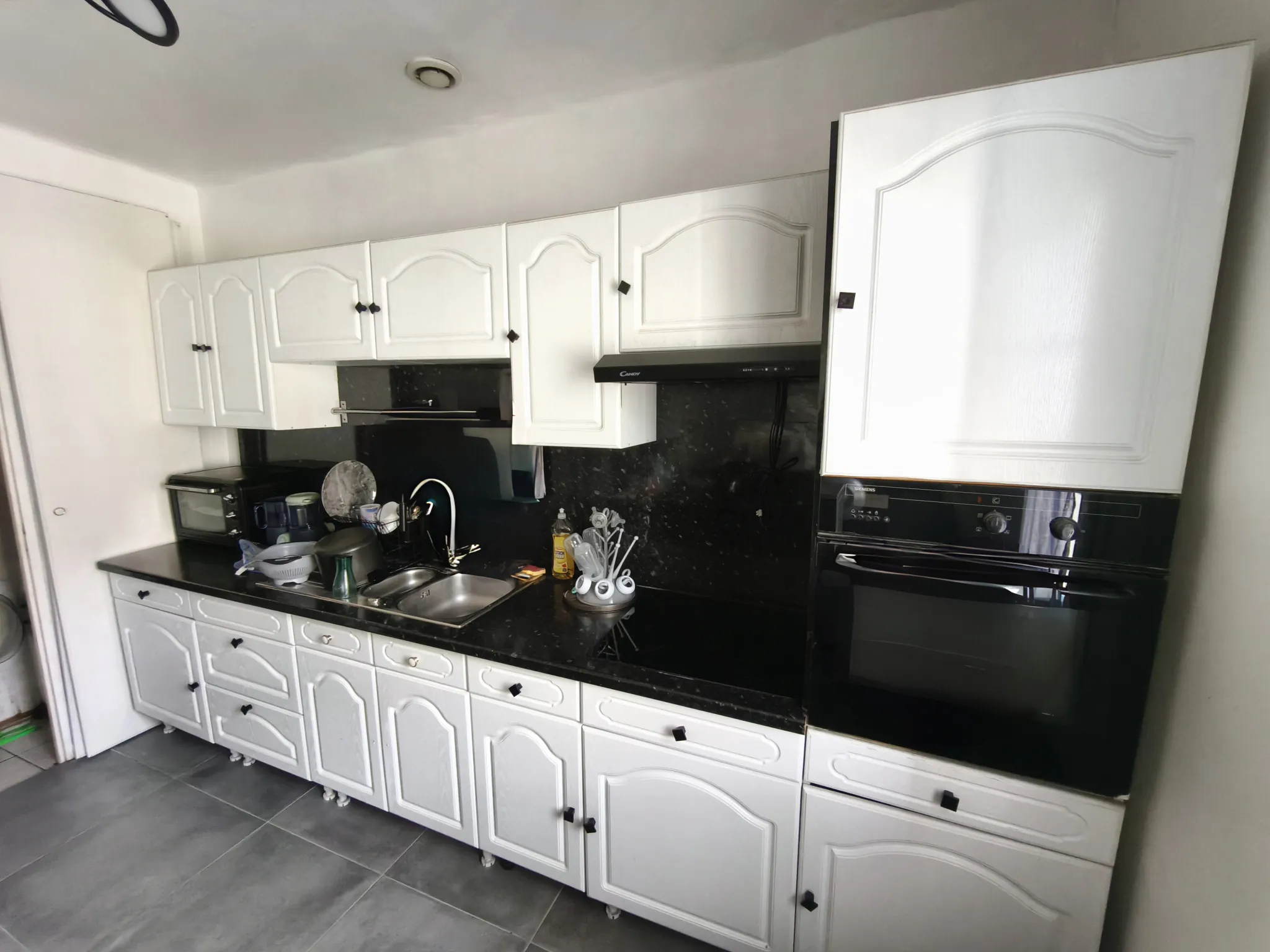 Appartement T3 traversant Est-Ouest à La Seyne-sur-Mer, faible charges et rénové 