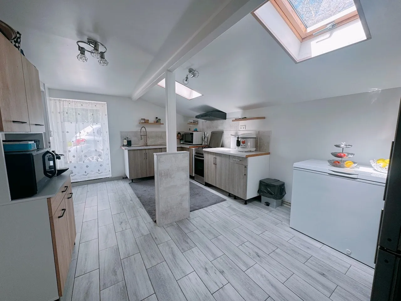 Maison 4 pièces de 124 m² avec terrasse couverte et jardin à Fargues 