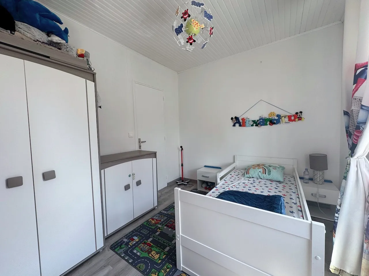 Maison 4 pièces de 124 m² avec terrasse couverte et jardin à Fargues 