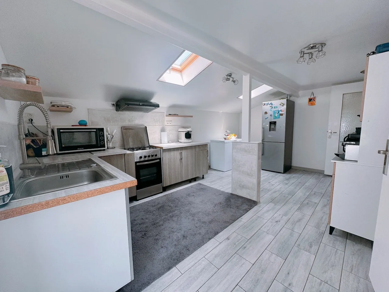 Maison 4 pièces de 124 m² avec terrasse couverte et jardin à Fargues 