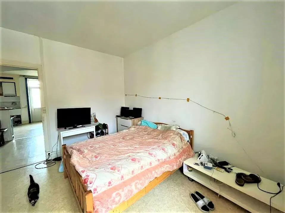 Appartement 2 pièces à Roanne avec balcon et cave, loué 375 €/mois 