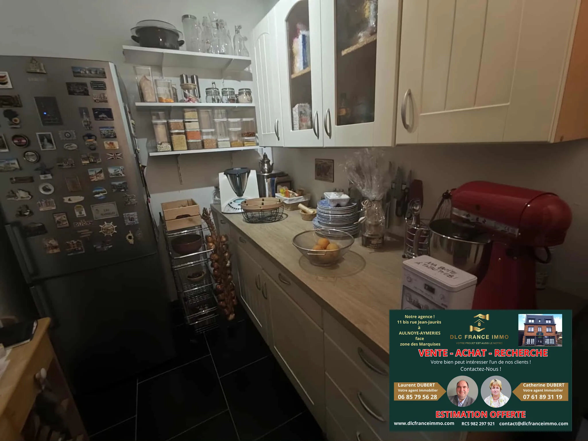 Maison contemporaine à vendre à Bachant avec jardin et garage, disponible en 2026 