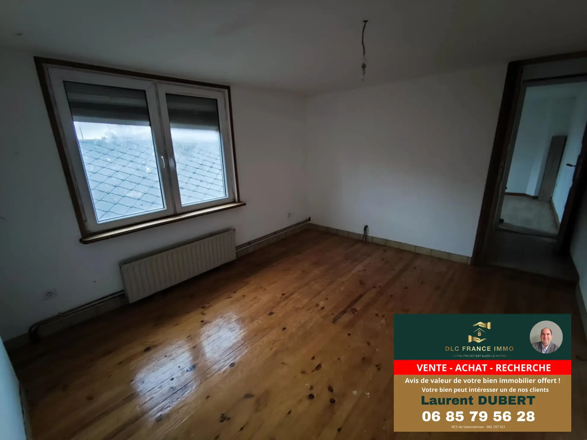 Maison semi-individuelle à vendre à Leval de 152 m² avec grand potentiel 