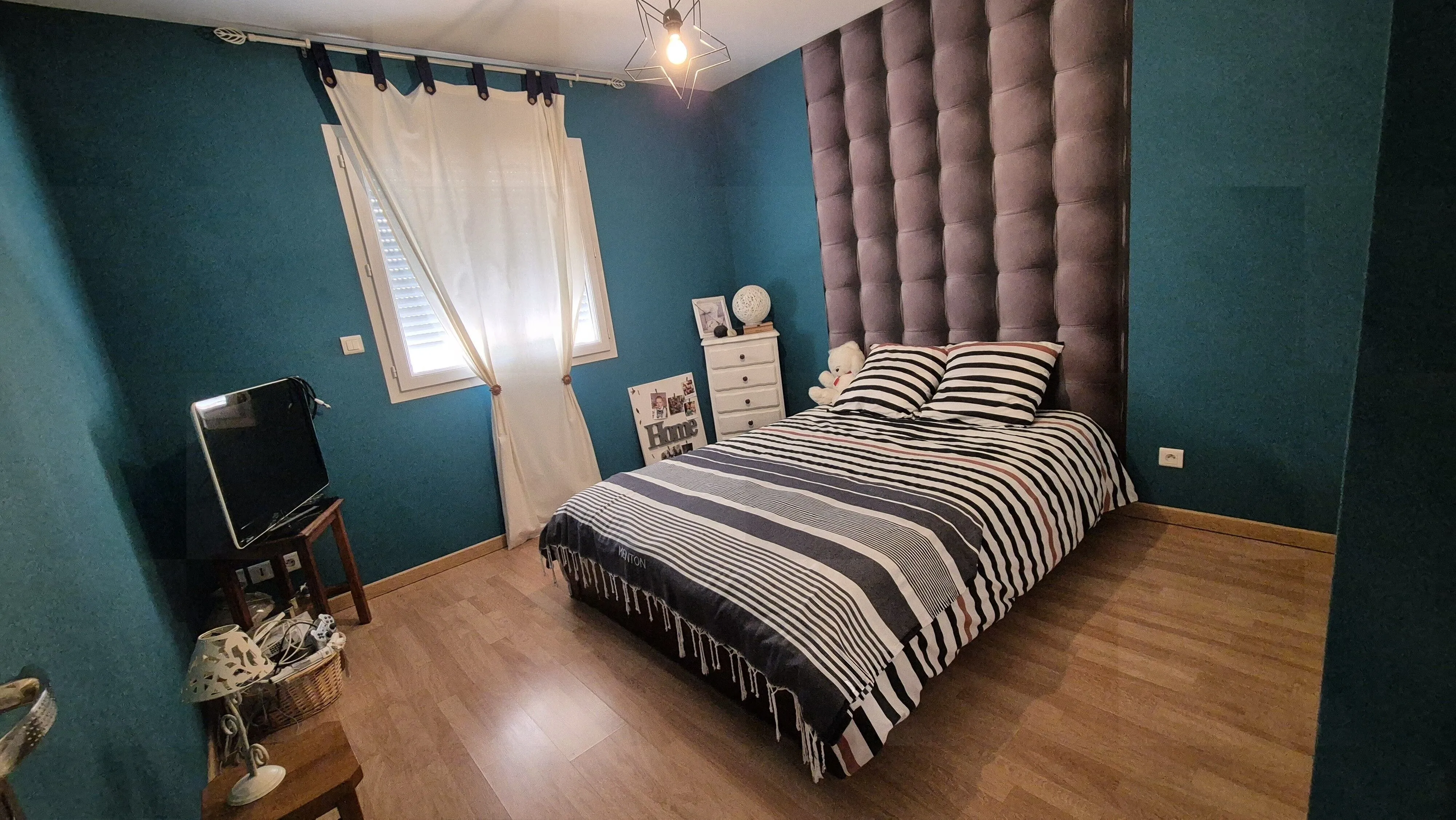 Maison à vendre à Saint Yan avec piscine, garage et terrasse - 103 m² 