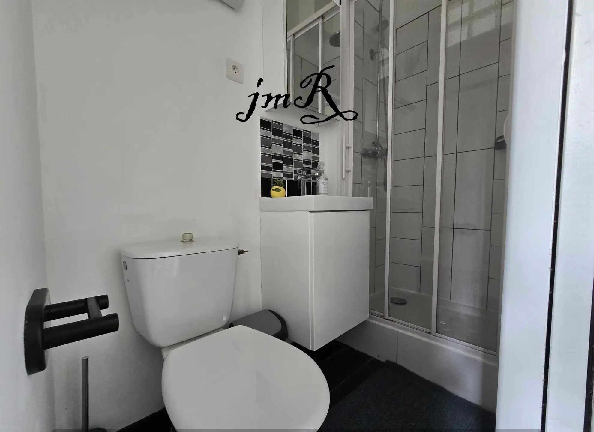 Appartement F2 à Valenciennes – 30 m² avec cave, cuisine équipée, proche commodités 