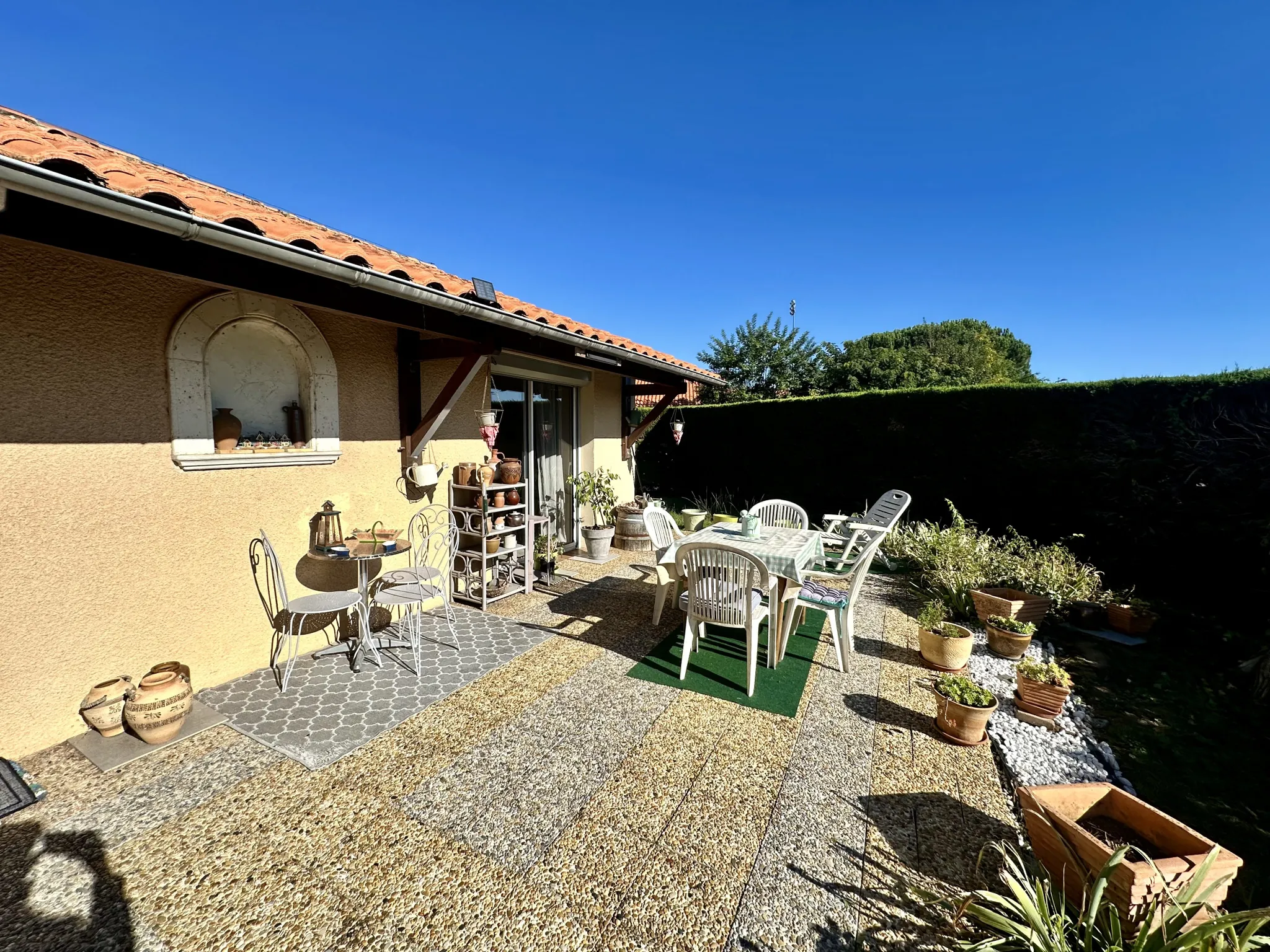 À vendre maison de 160 m² à Bergerac avec jardin et garage 