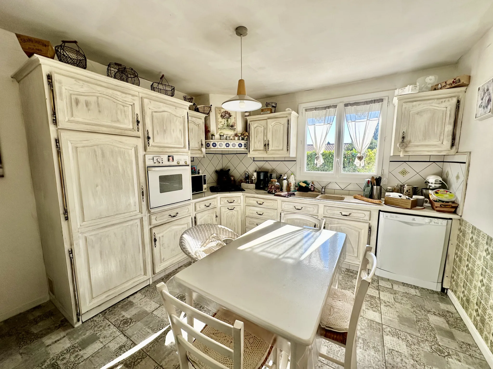 À vendre maison de 160 m² à Bergerac avec jardin et garage 