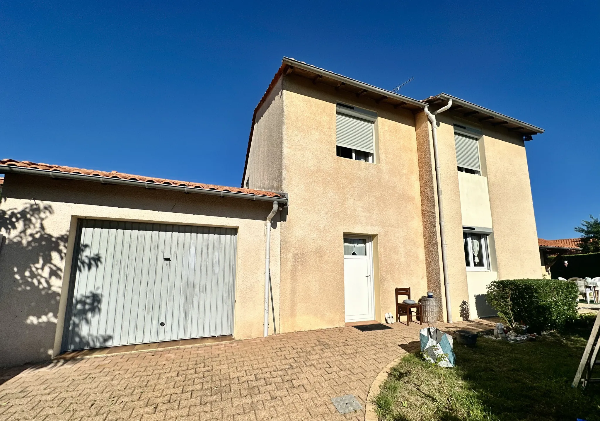 À vendre maison de 160 m² à Bergerac avec jardin et garage 