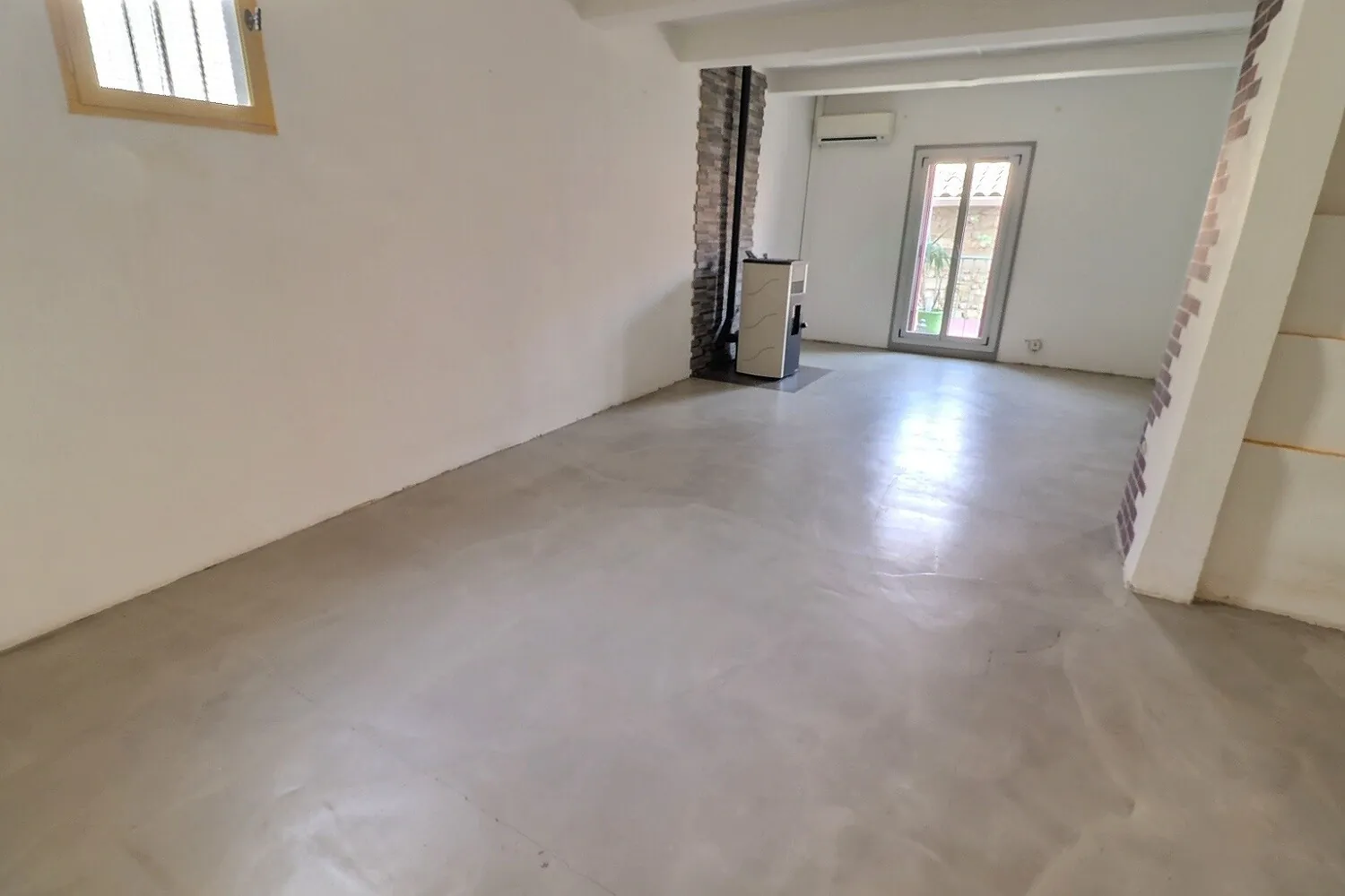 Vente maison 3 chambres avec garage à Clermont l'Hérault - 113 m² 