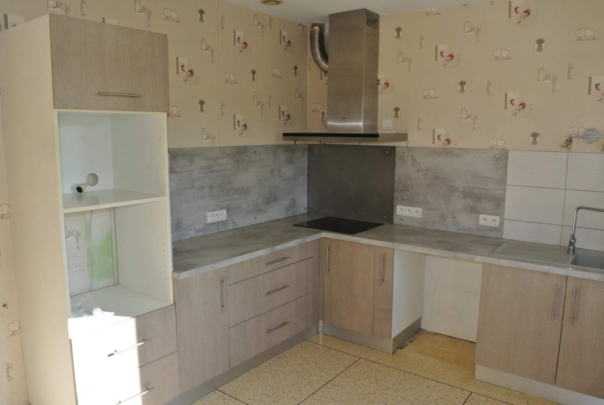 Maison à vendre à Marmande avec 5 chambres, sous-sol aménagé, jardin clôturé 