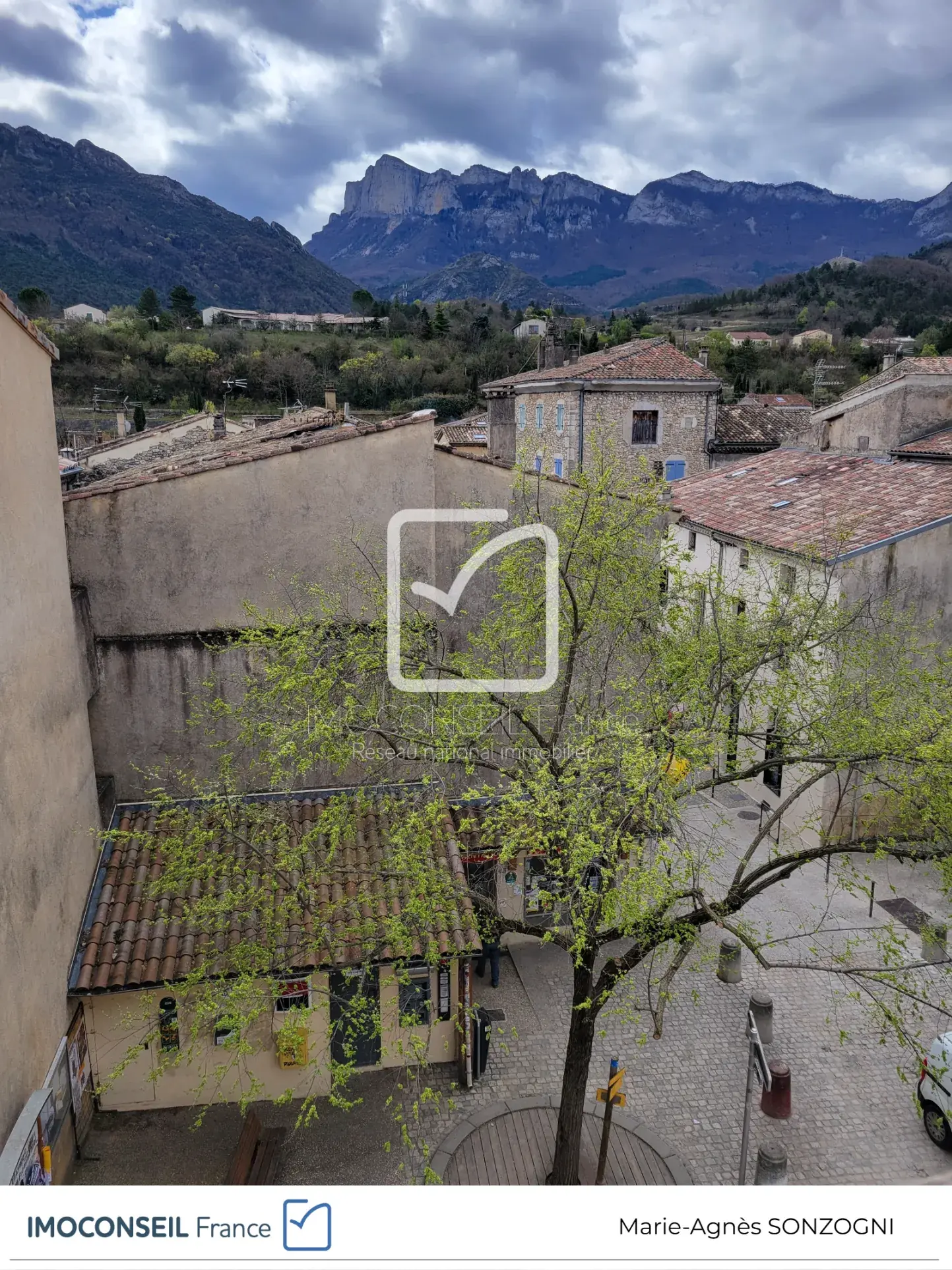 Maison de village à rénover à Saillans avec fort potentiel