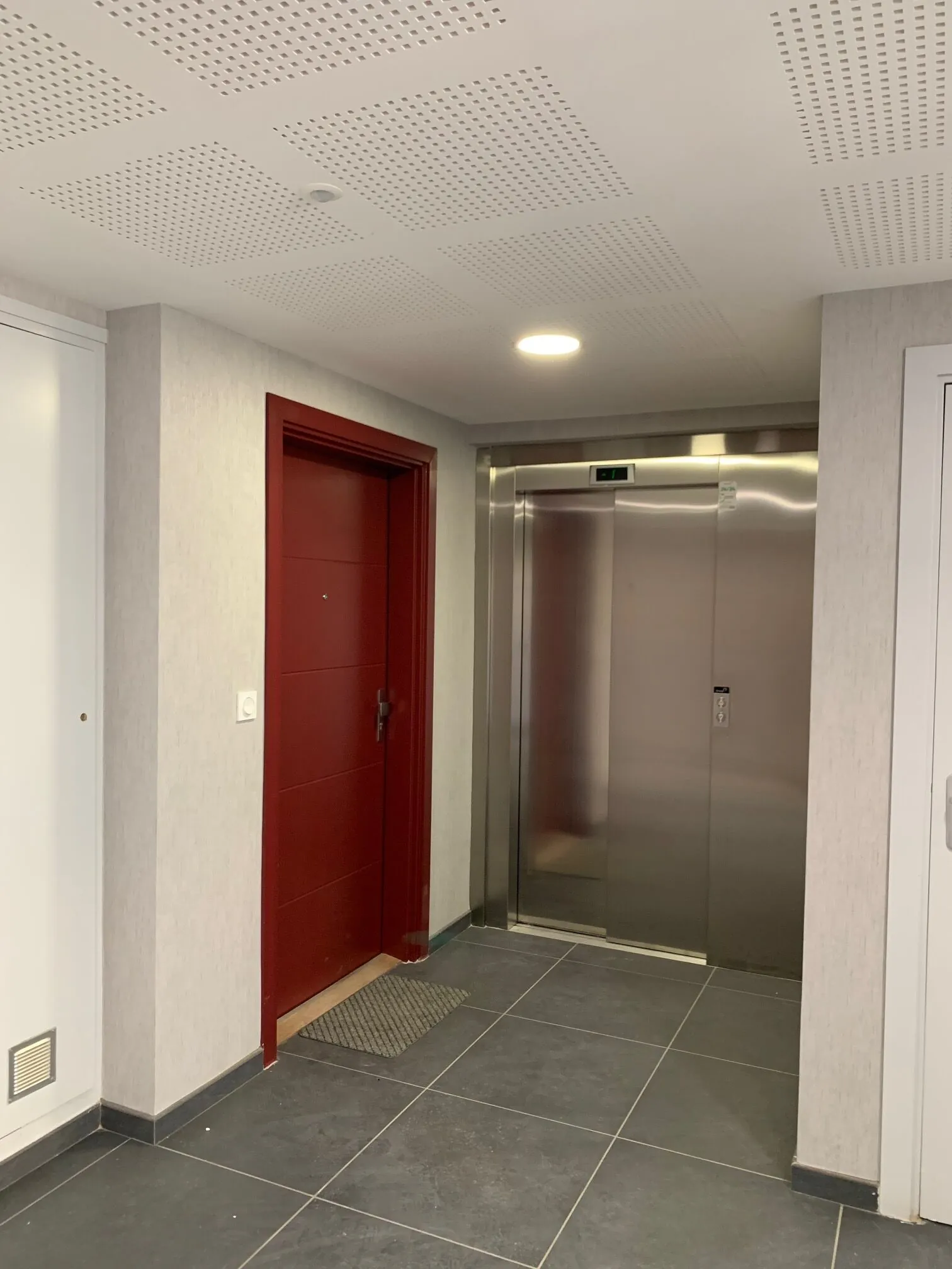 Appartement 3 pièces de 64 m² avec terrasse et vue dégagée à Dardilly 