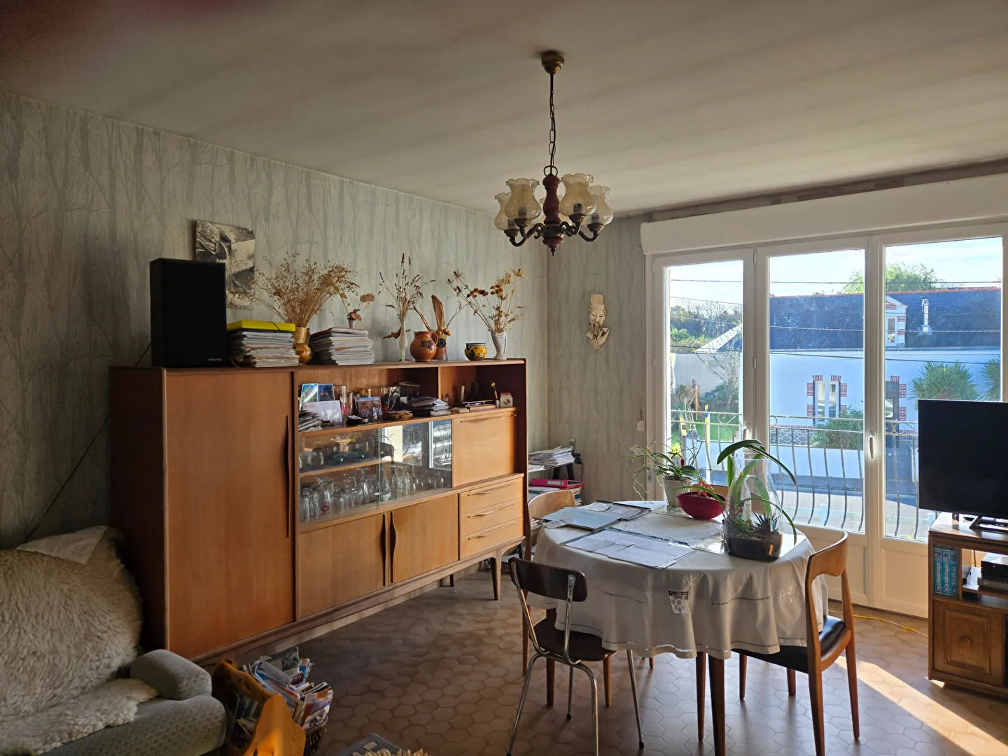 Maison à rénover de 130 m² à Saint-Nazaire avec grand grenier et garage 