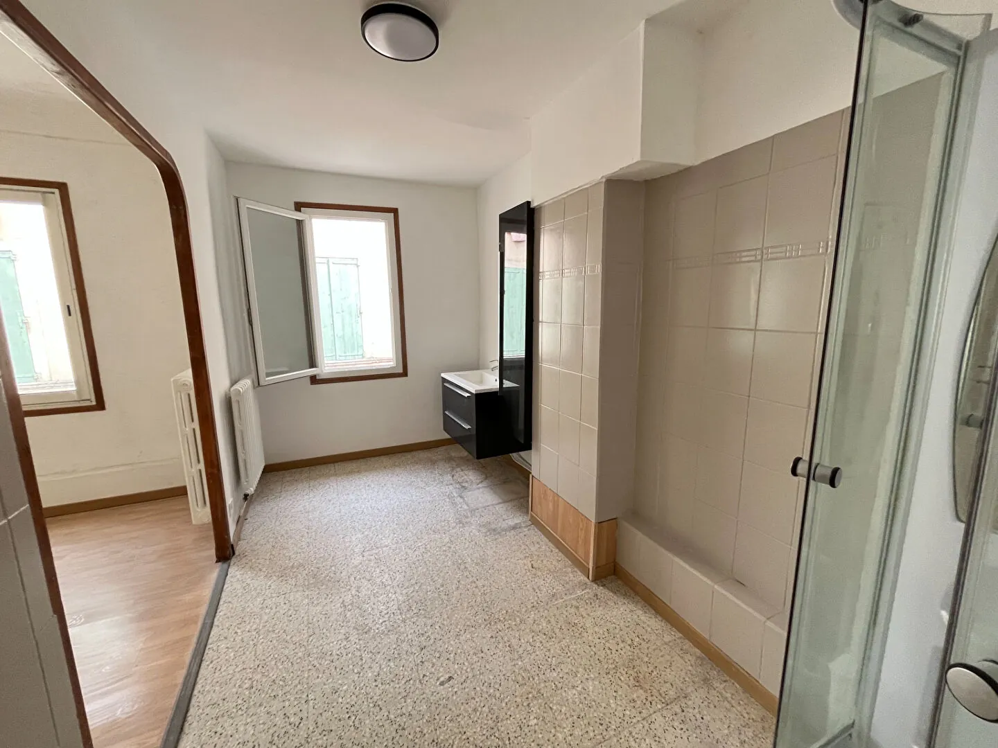 Maison de ville à Apt avec 4 chambres et garage - Rénovée 