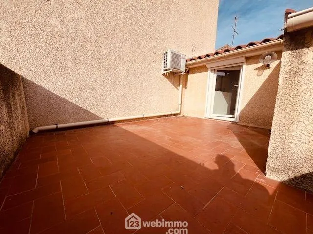 Maison de village avec terrasse à Saint-Laurent-de-la-Salanque près des plages 