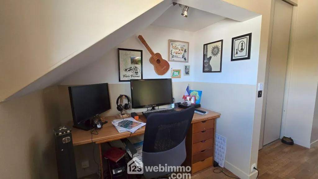 Maison de 130 m² avec Vue Panoramique à Chauvigny – Secteur Calme 