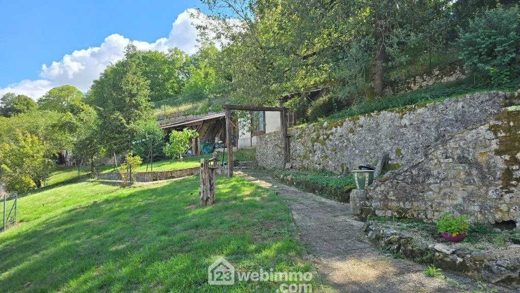 Maison de 130 m² avec Vue Panoramique à Chauvigny – Secteur Calme 