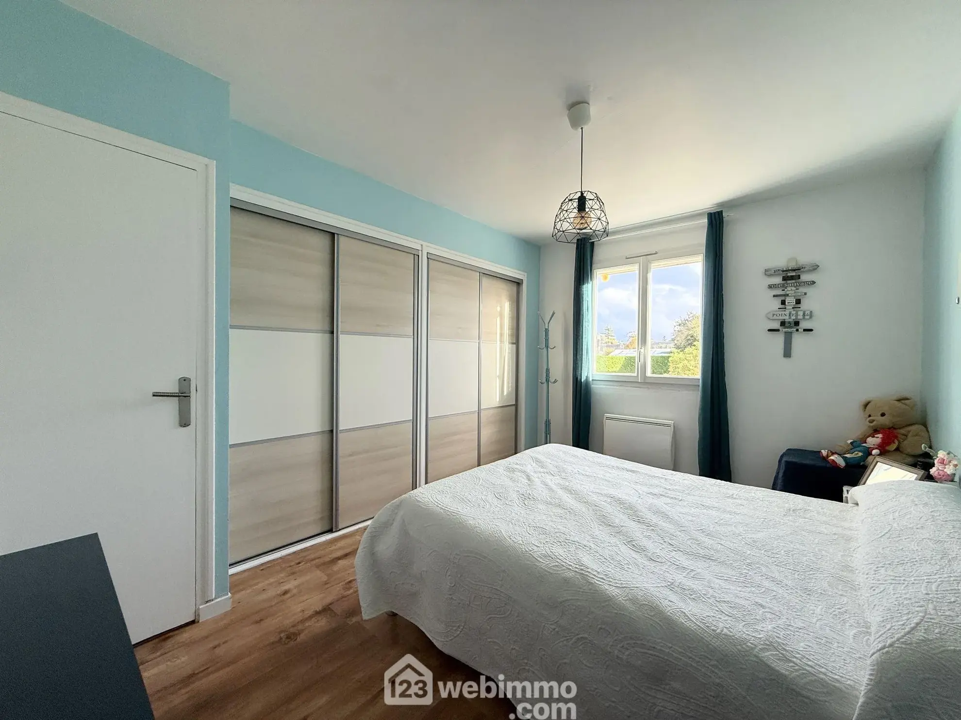 Maison familiale de 116 m² à Ploulec'h avec jardin clos et dépendance 