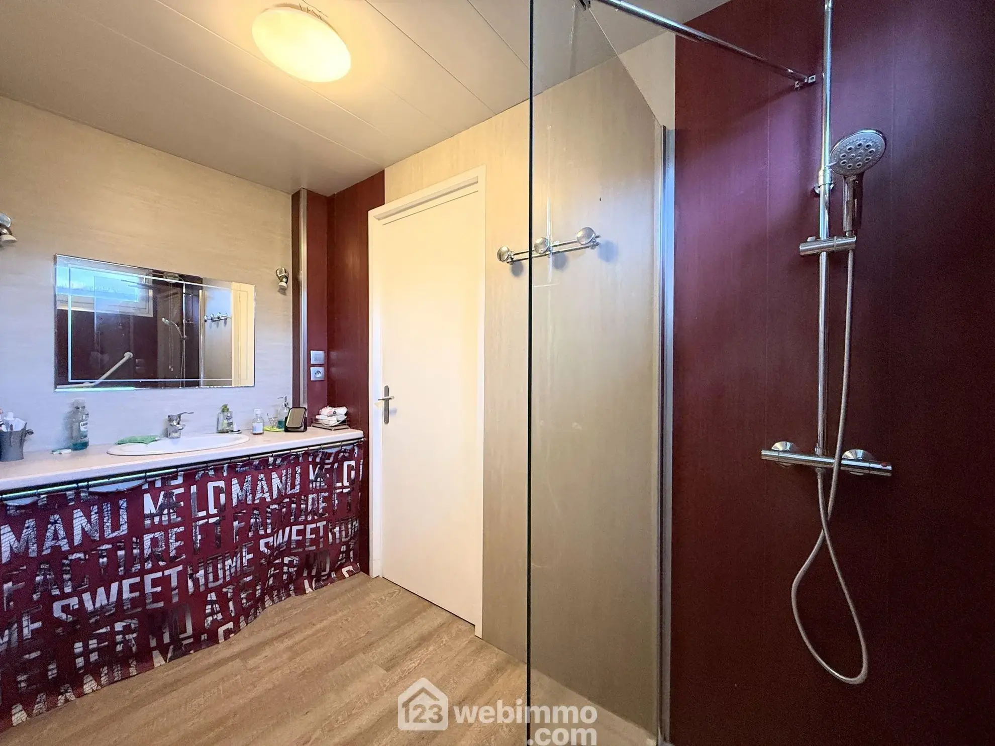 Maison familiale de 116 m² à Ploulec'h avec jardin clos et dépendance 