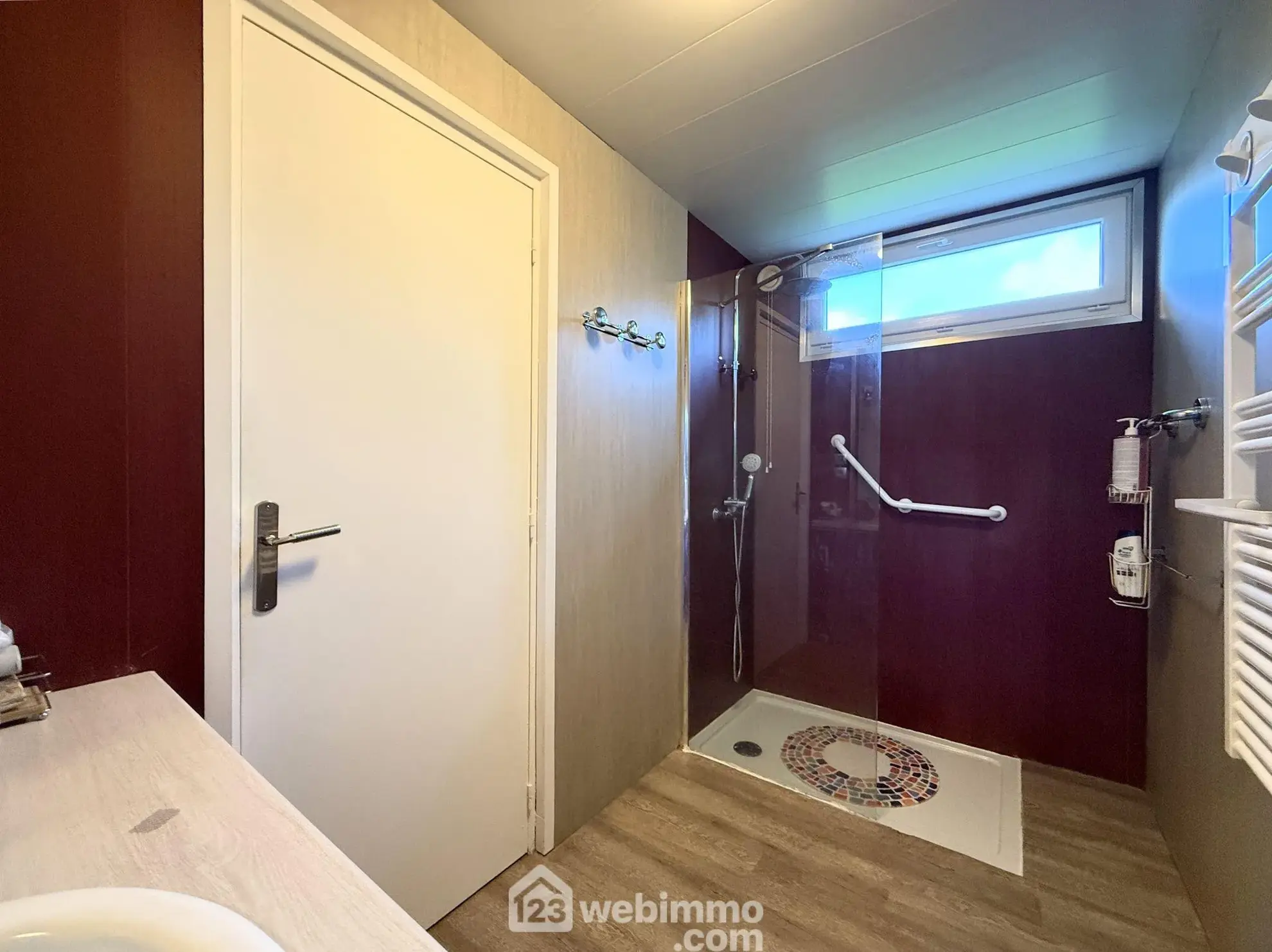 Maison familiale de 116 m² à Ploulec'h avec jardin clos et dépendance 