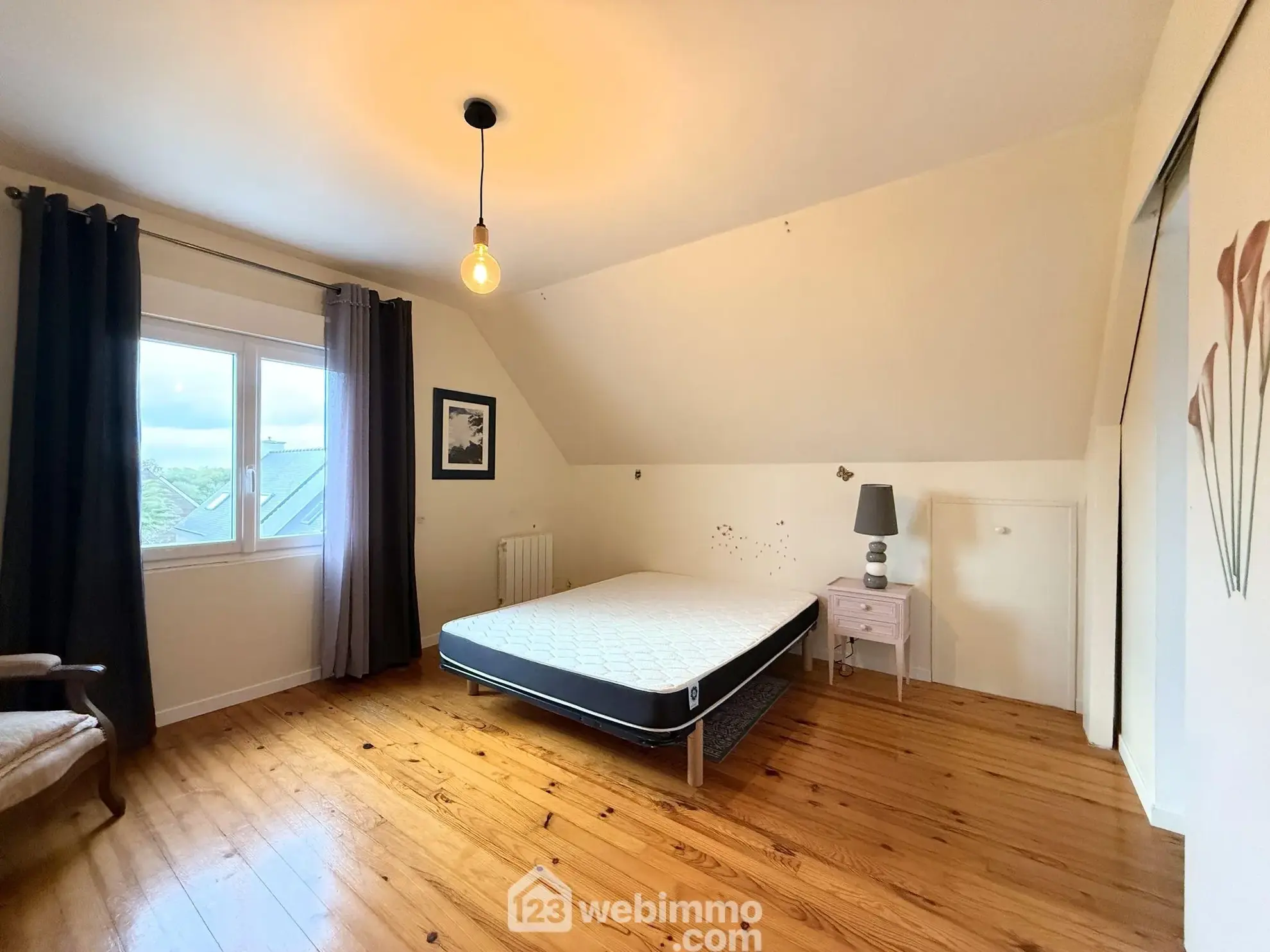 Maison familiale de 116 m² à Ploulec'h avec jardin clos et dépendance 