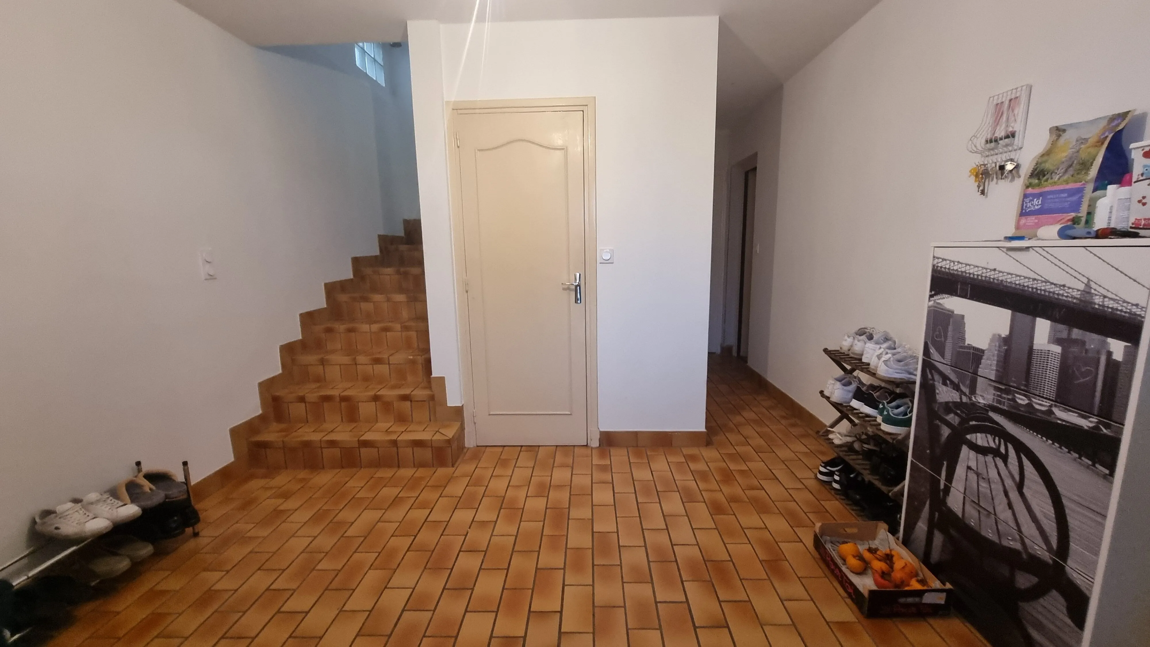 Maison à vendre à Riorges de 100 m² avec garage et balcon - Confort optimal 