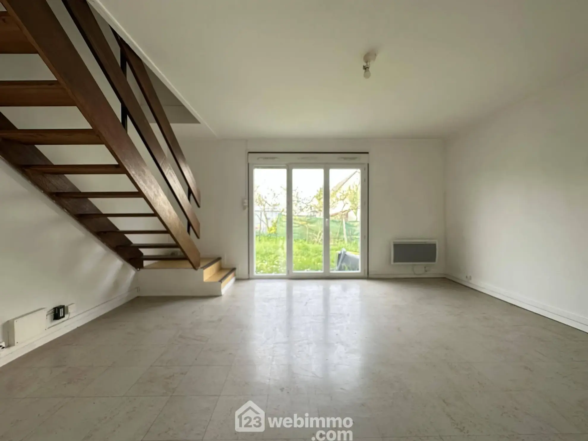 Maison à vendre de 71 m² à Sissonne, investissez dès maintenant 