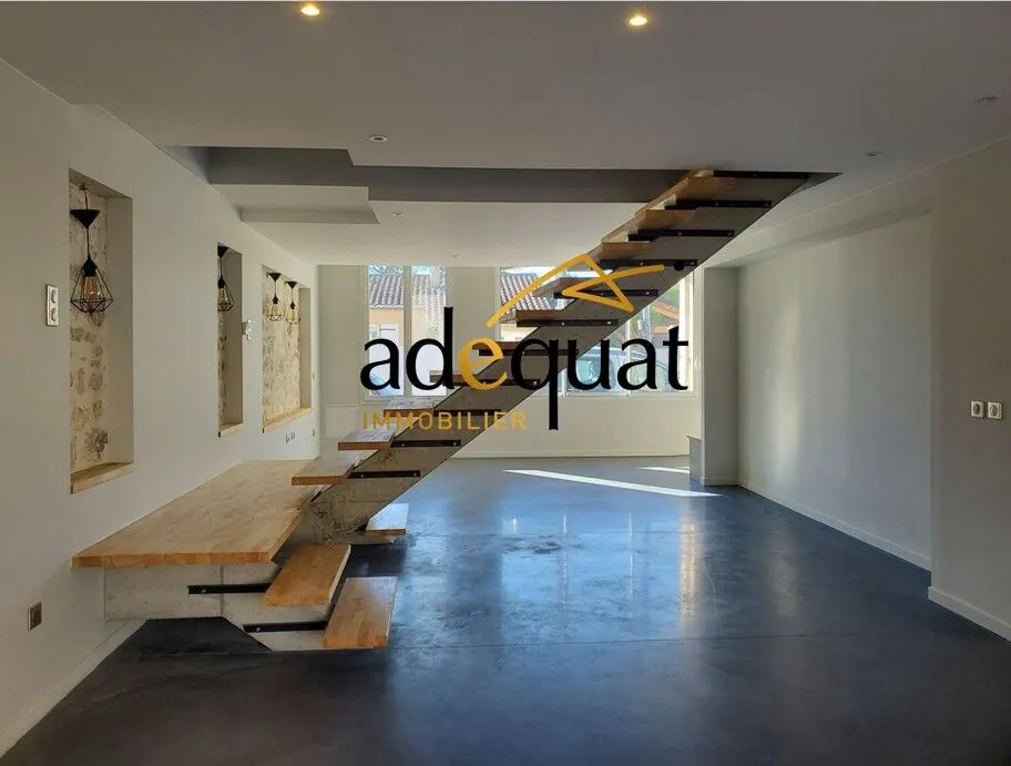 Maison loft rénovée avec piscine et 4 chambres à Gond Pontouvre proche Angoulême