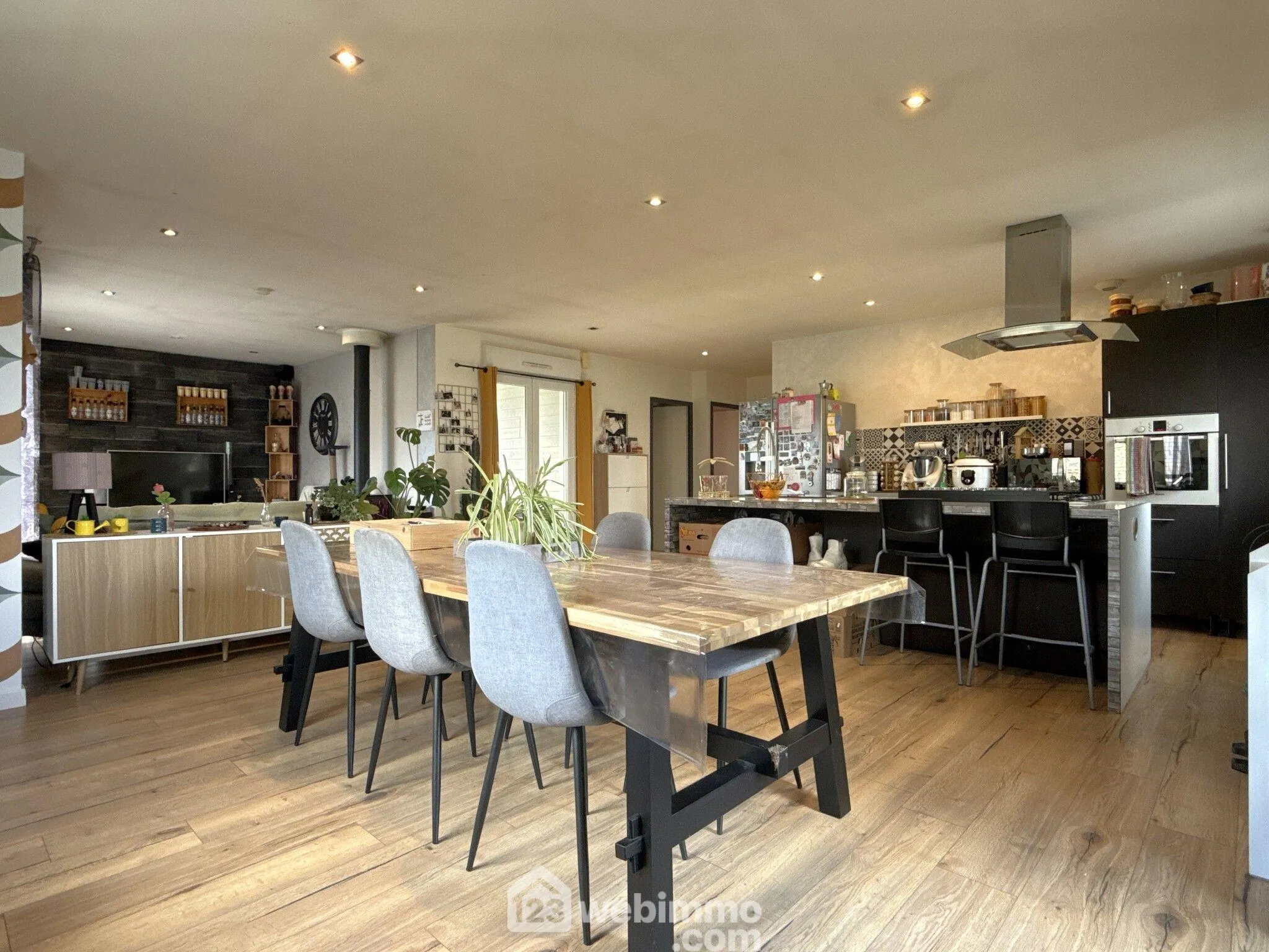 Superbe maison moderne avec jardin et garage à Bachant en vente 