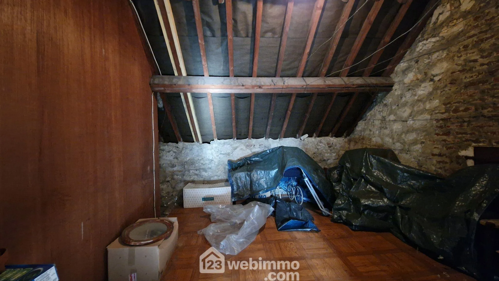 Maison rénovée de 117 m² avec jardin à Laon - Prête à emménager 