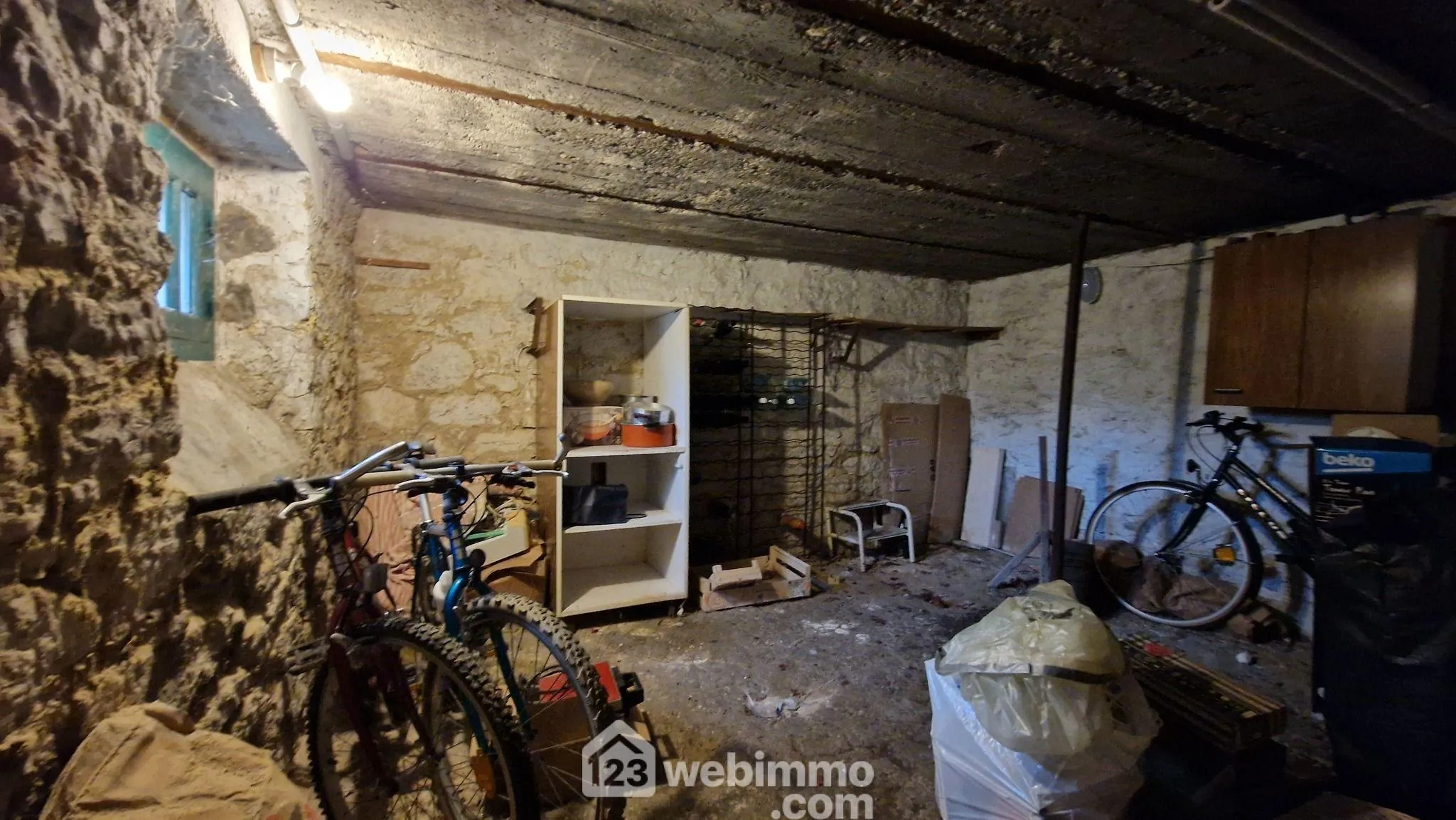 Maison rénovée de 117 m² avec jardin à Laon - Prête à emménager 