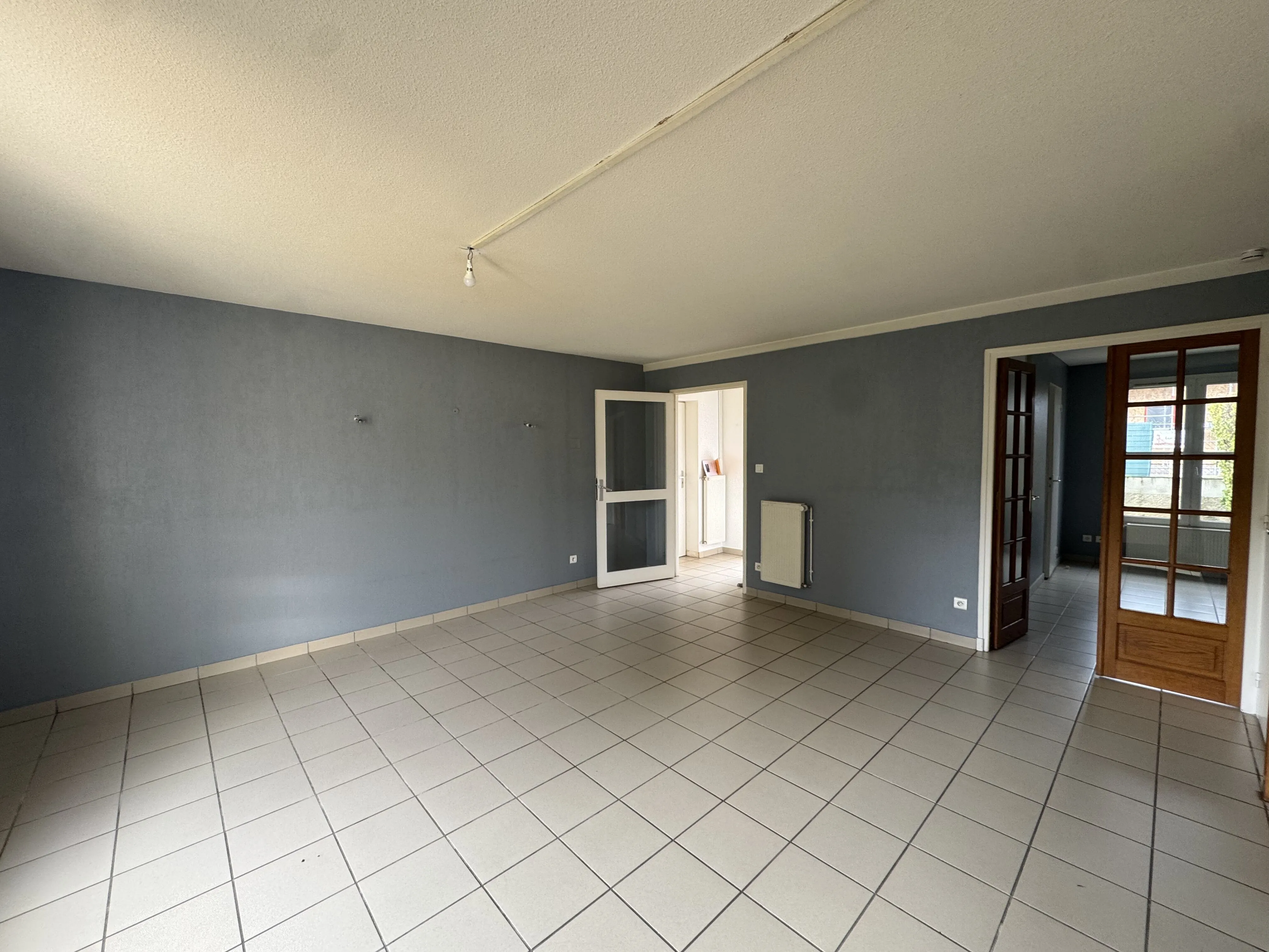 Maison en centre-ville de Marcigny de 90 m² avec 3 chambres et terrasse 