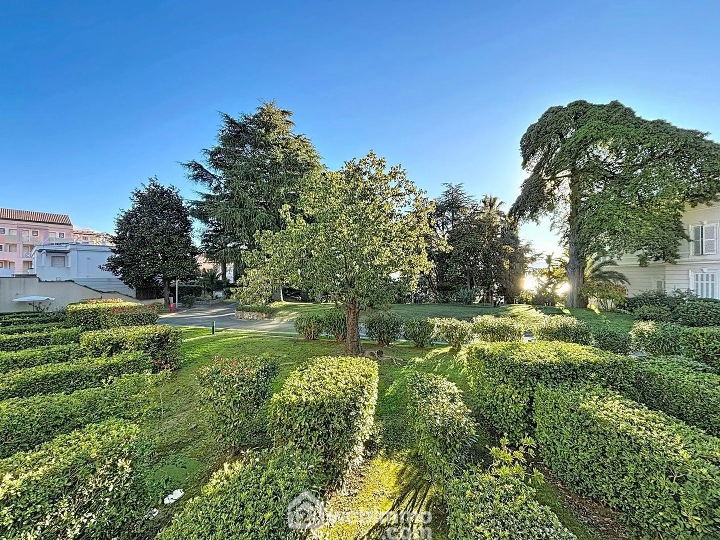 Bel appartement 3 pièces avec vue mer à Cannes dans résidence sécurisée 