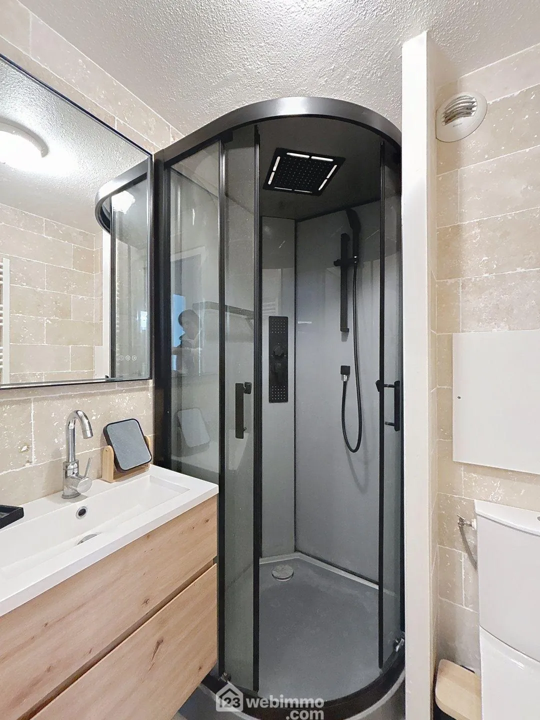 Bel appartement 3 pièces avec vue mer à Cannes dans résidence sécurisée 