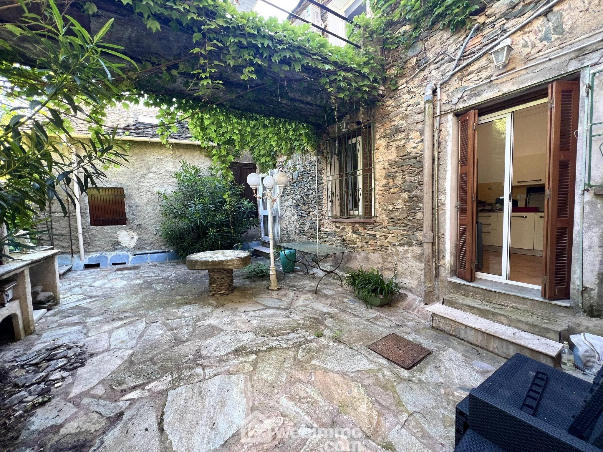 Appartement T3 de 45m² avec patio à Lavasina, Cap Corse - Vue mer et montagne 