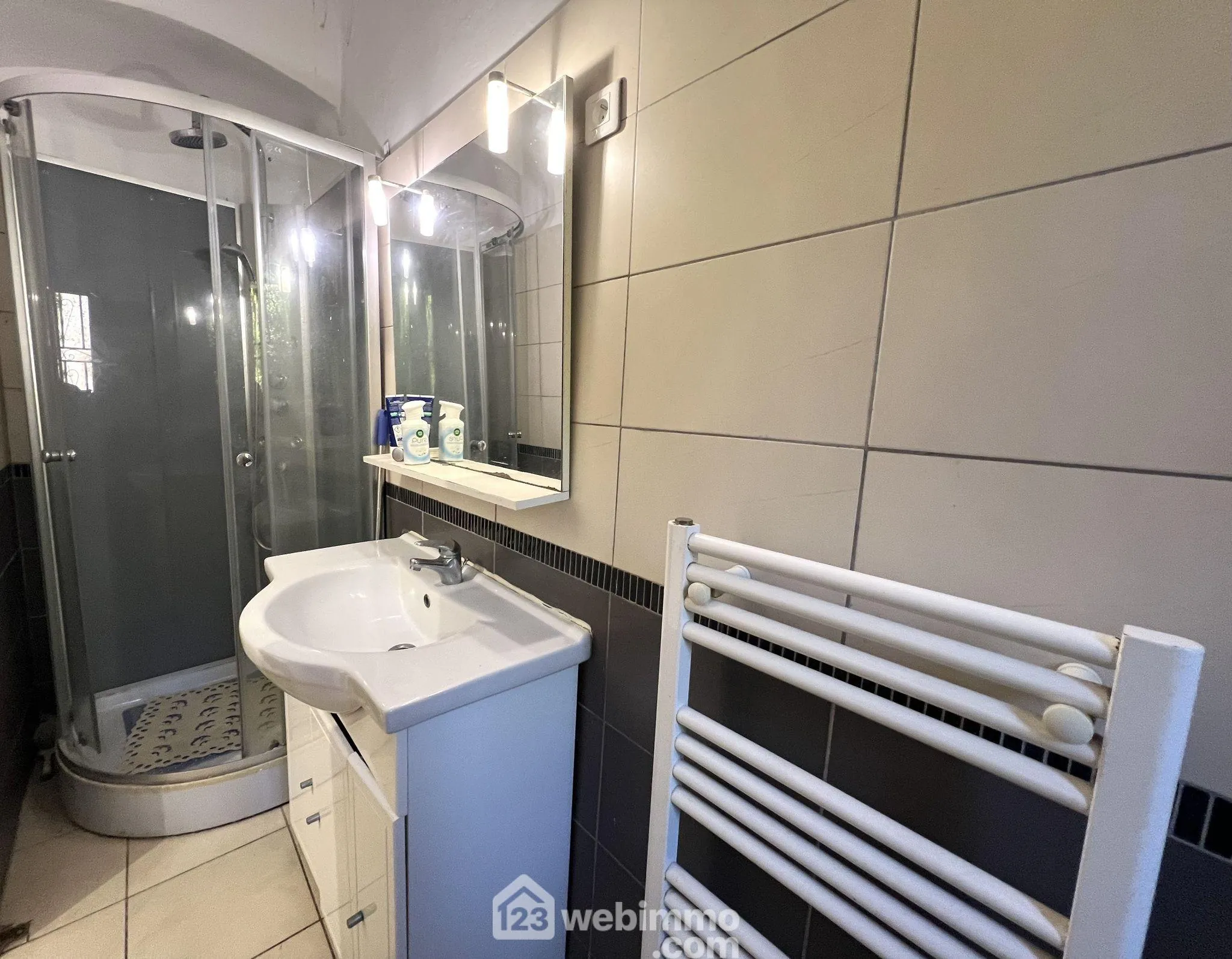 Appartement T3 de 45m² avec patio à Lavasina, Cap Corse - Vue mer et montagne 