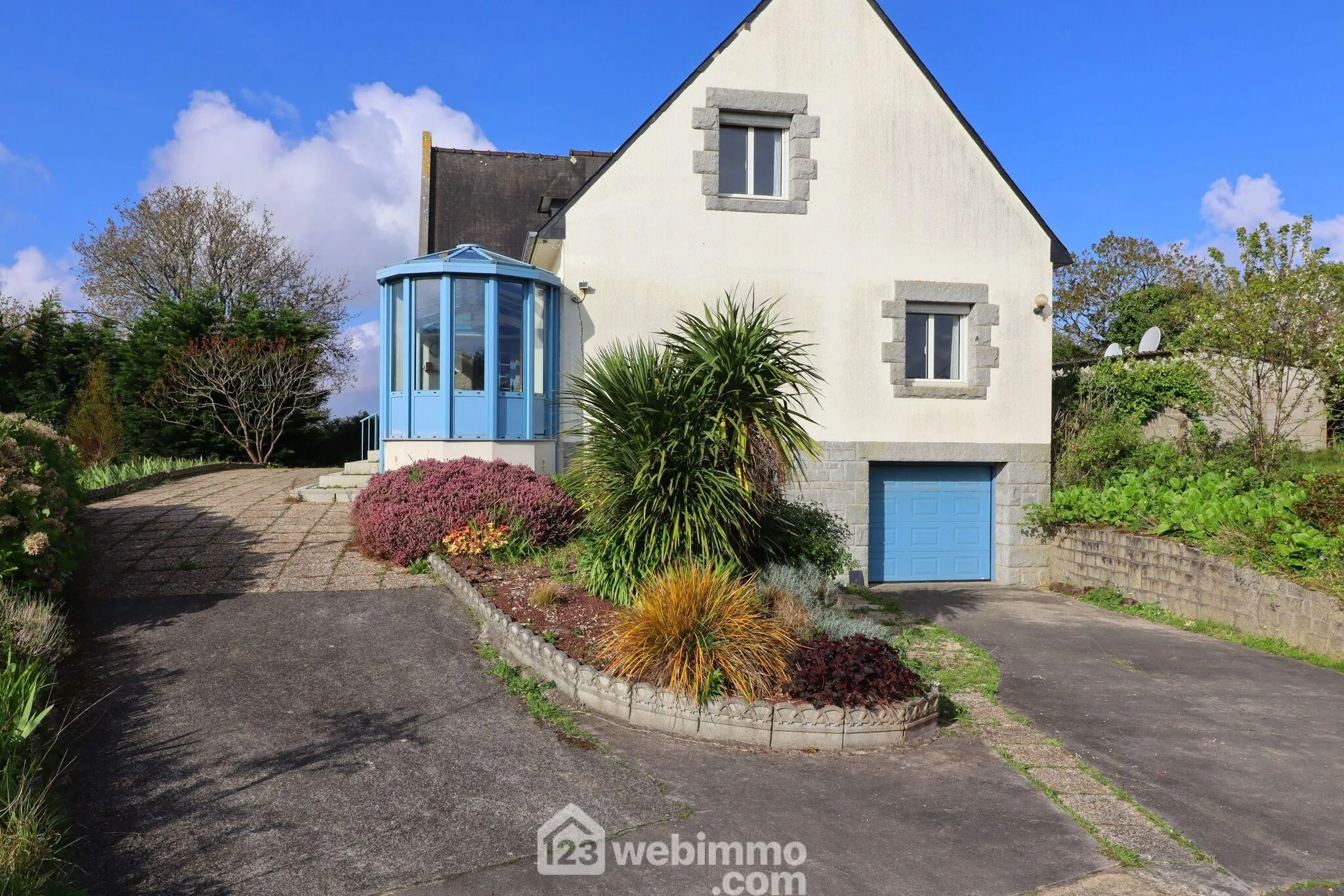 Maison spacieuse de 143 m² avec terrain à Trédrez-Locquémeau 