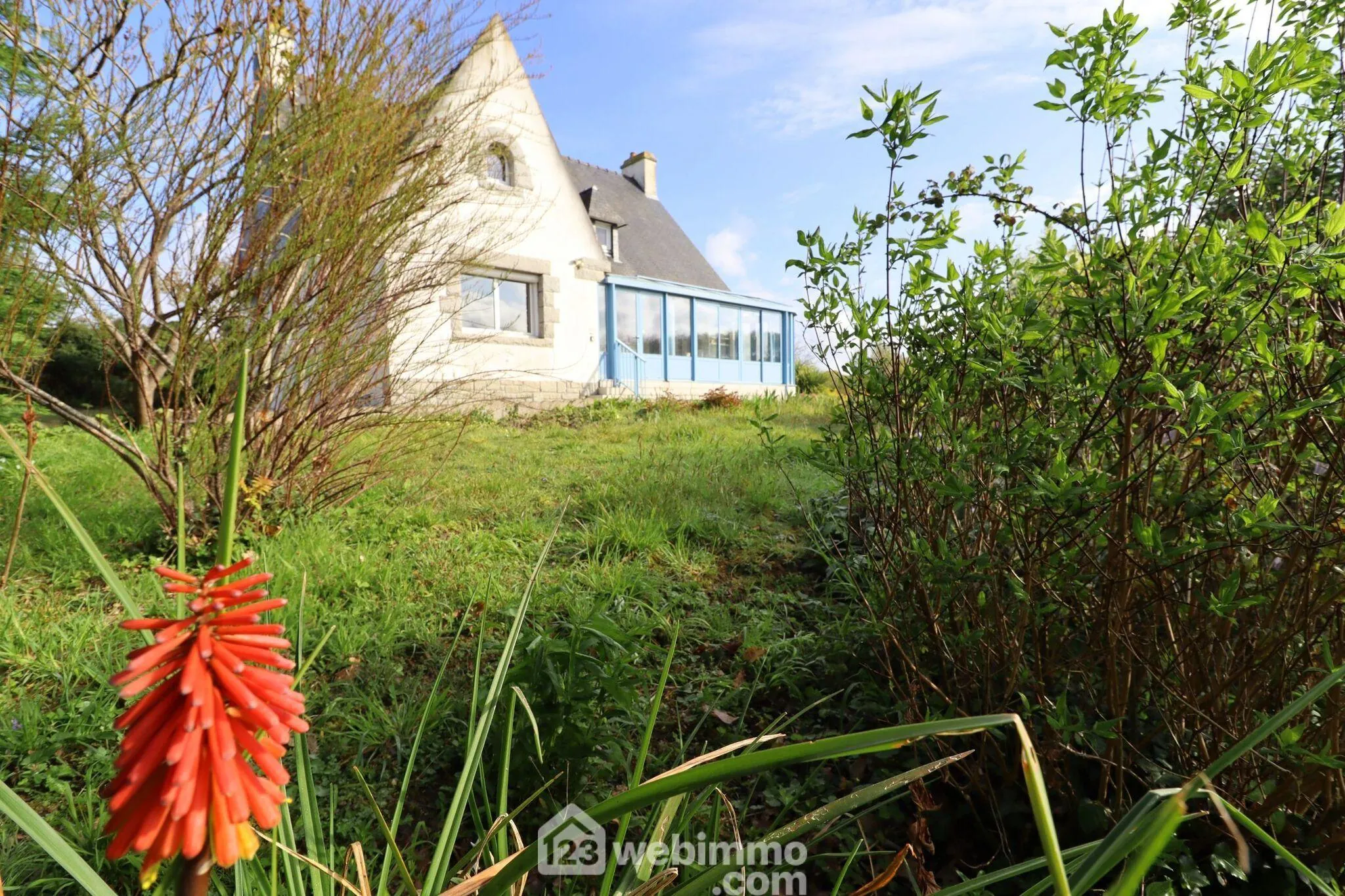 Maison spacieuse de 143 m² avec terrain à Trédrez-Locquémeau 