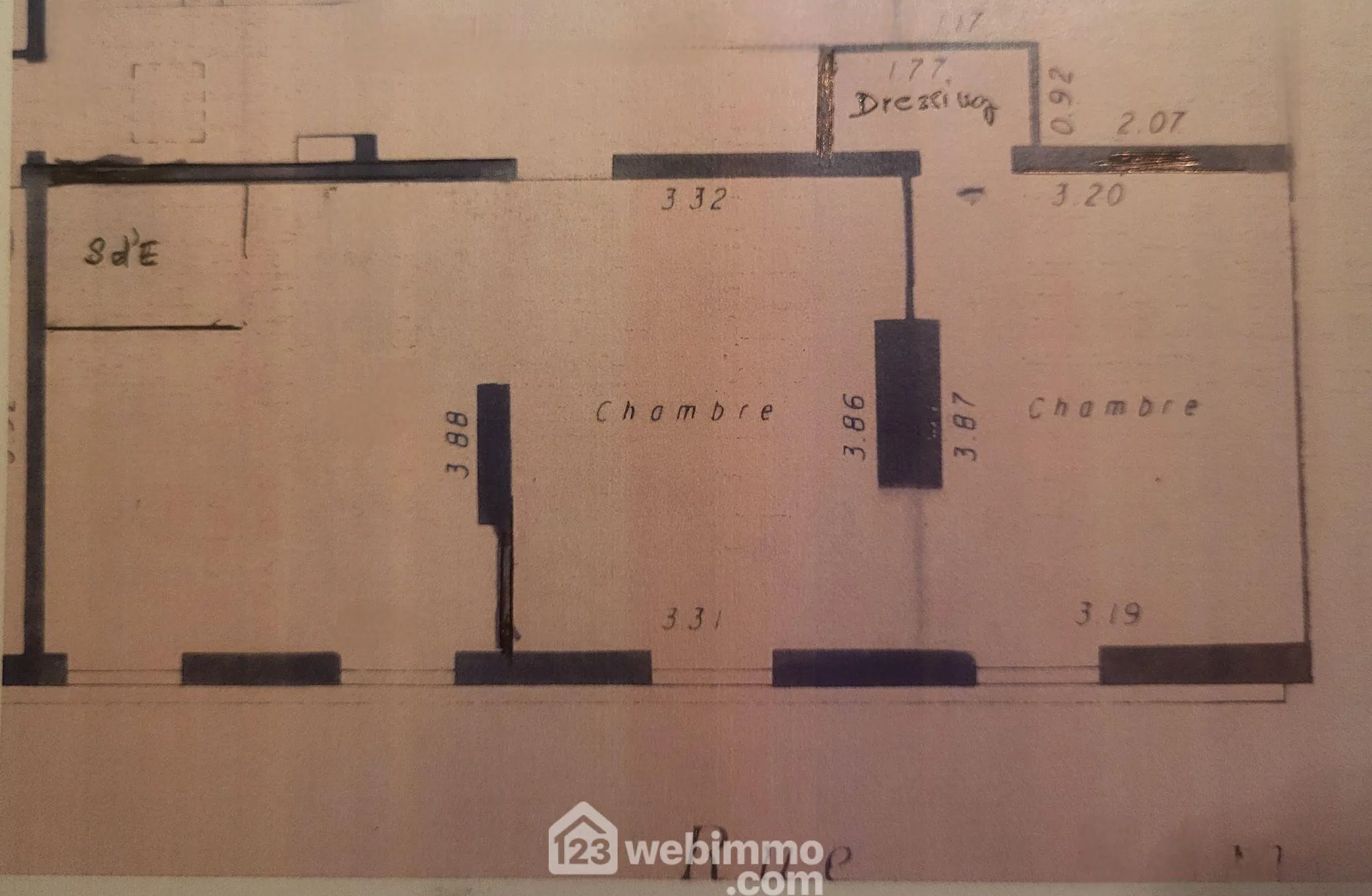 Investissement locatif à Ivry-sur-Seine : appartement de 40m² avec locataire depuis 2019 