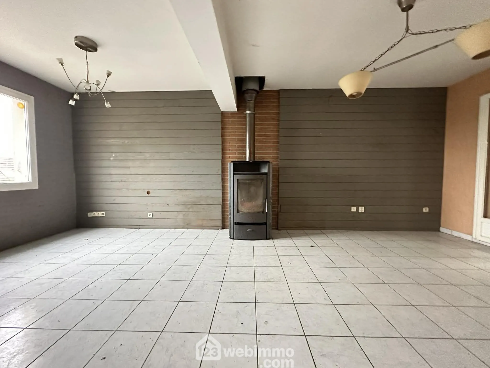 Très jolie maison indépendante de 91m² à Anizy-le-Grand avec grand terrain clos 