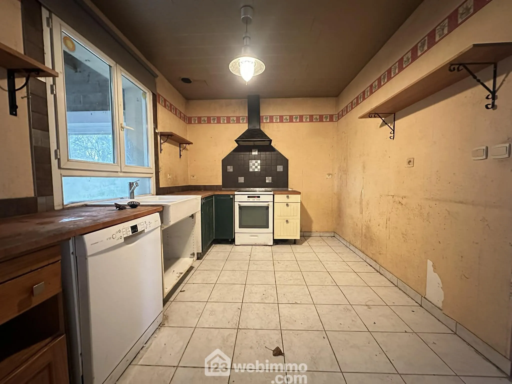 Très jolie maison indépendante de 91m² à Anizy-le-Grand avec grand terrain clos 